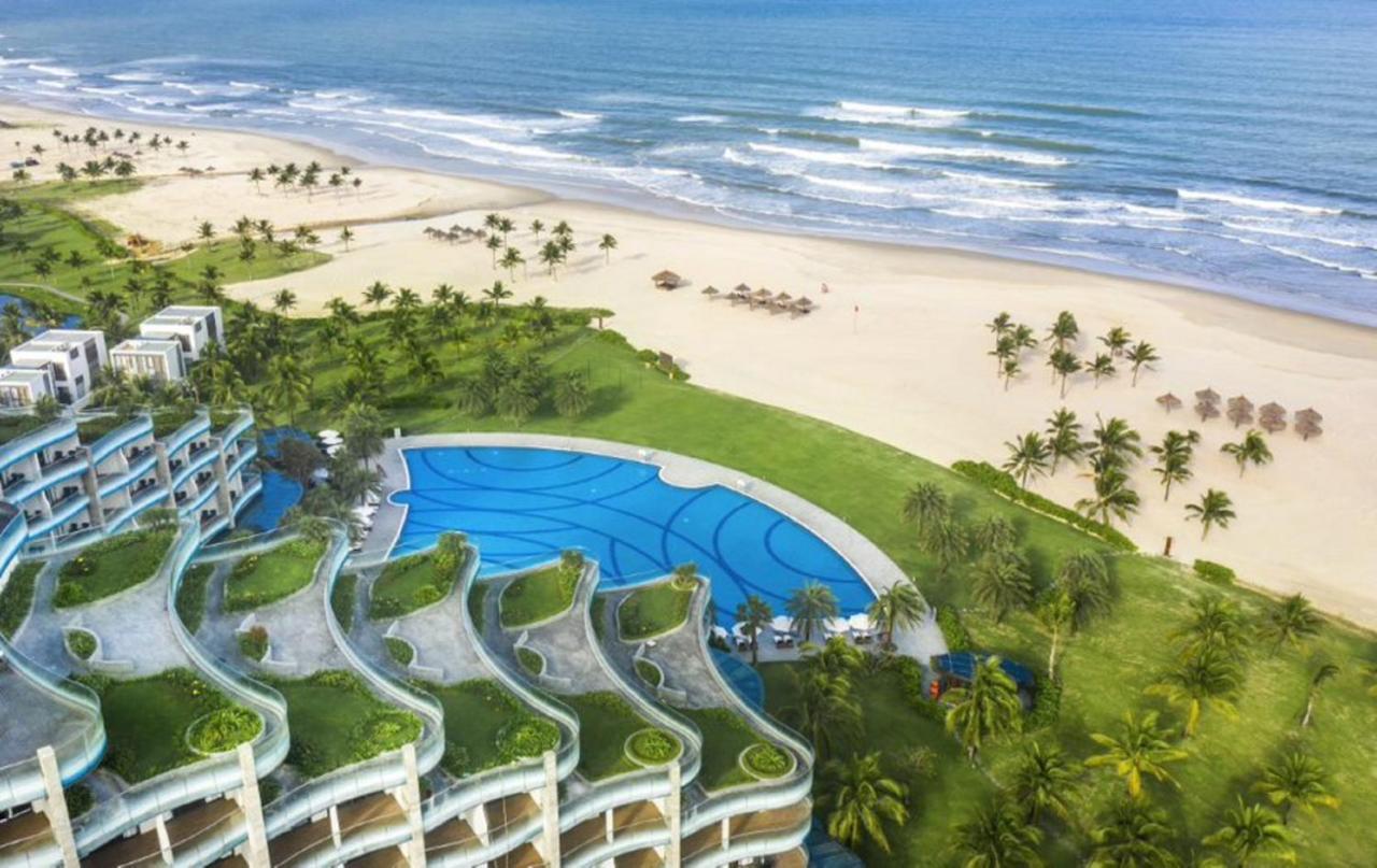 Resort Vinpearl & Golf Nam