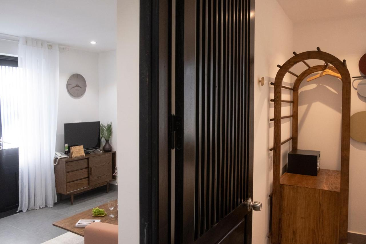 Aparthotel Quang Vinh And 3*