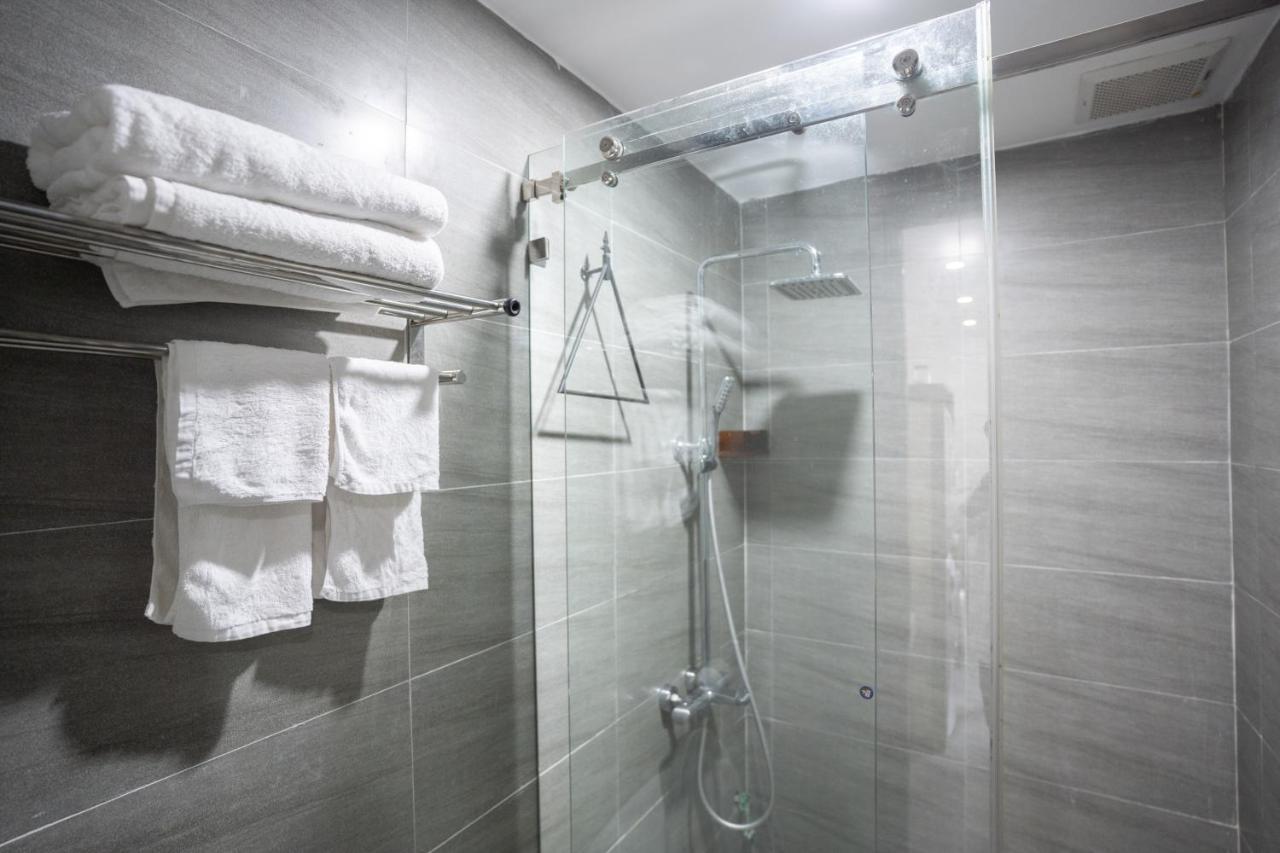 Aparthotel Quang Vinh And 3*