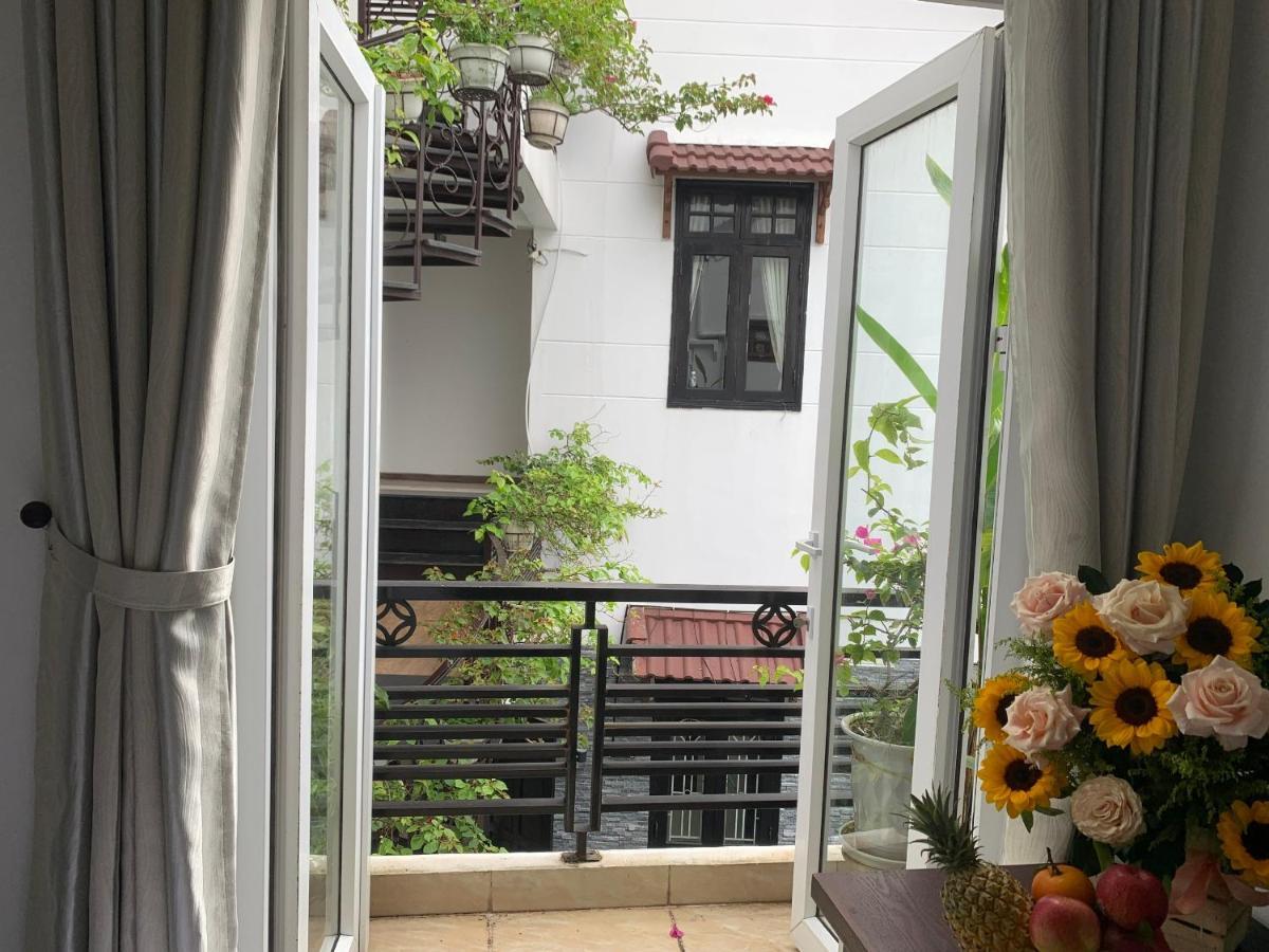 Ngoc Sinh * Hoi An