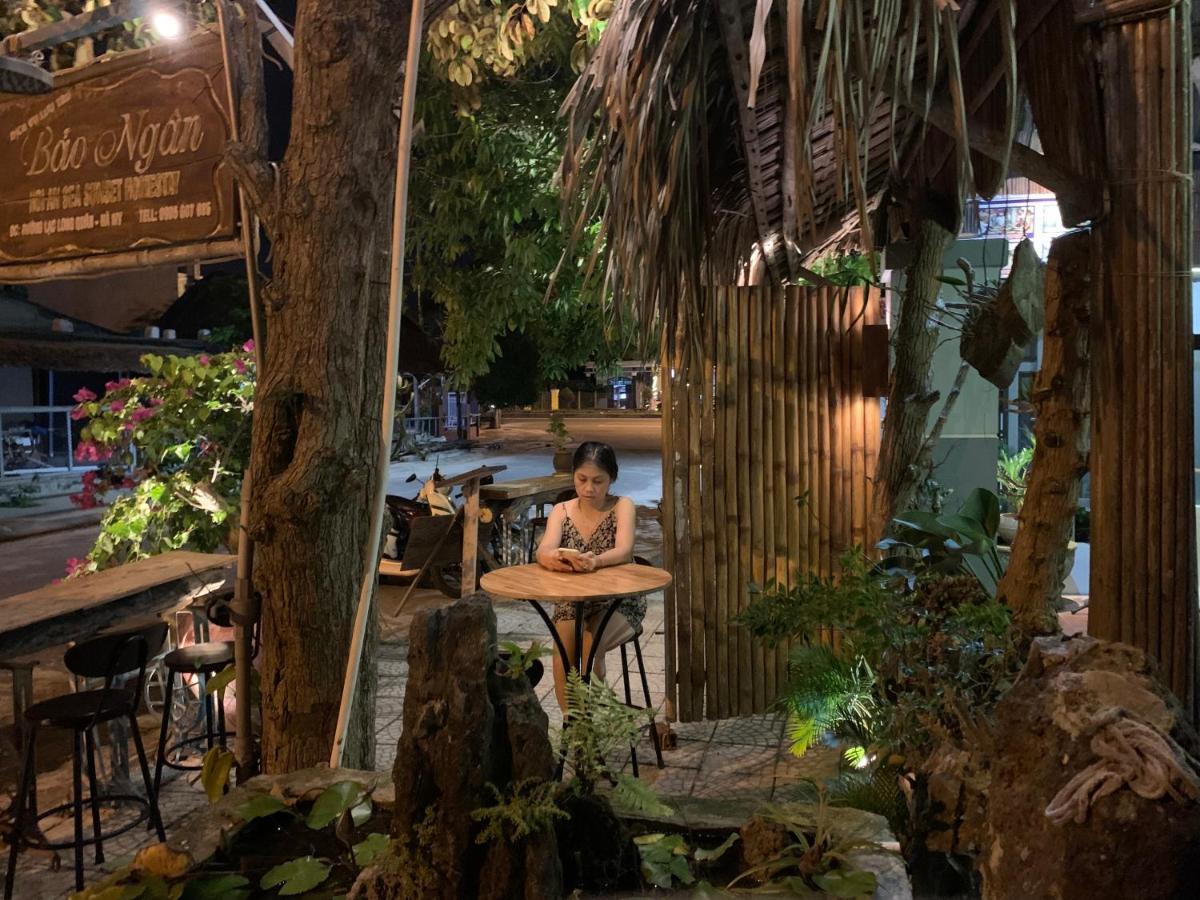 Sea Sunset & Bar Homestay Hoi An