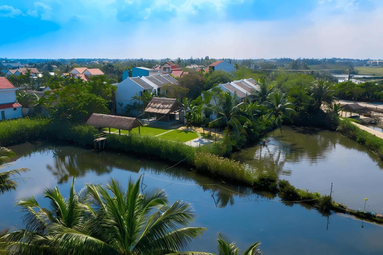 Hotel Village