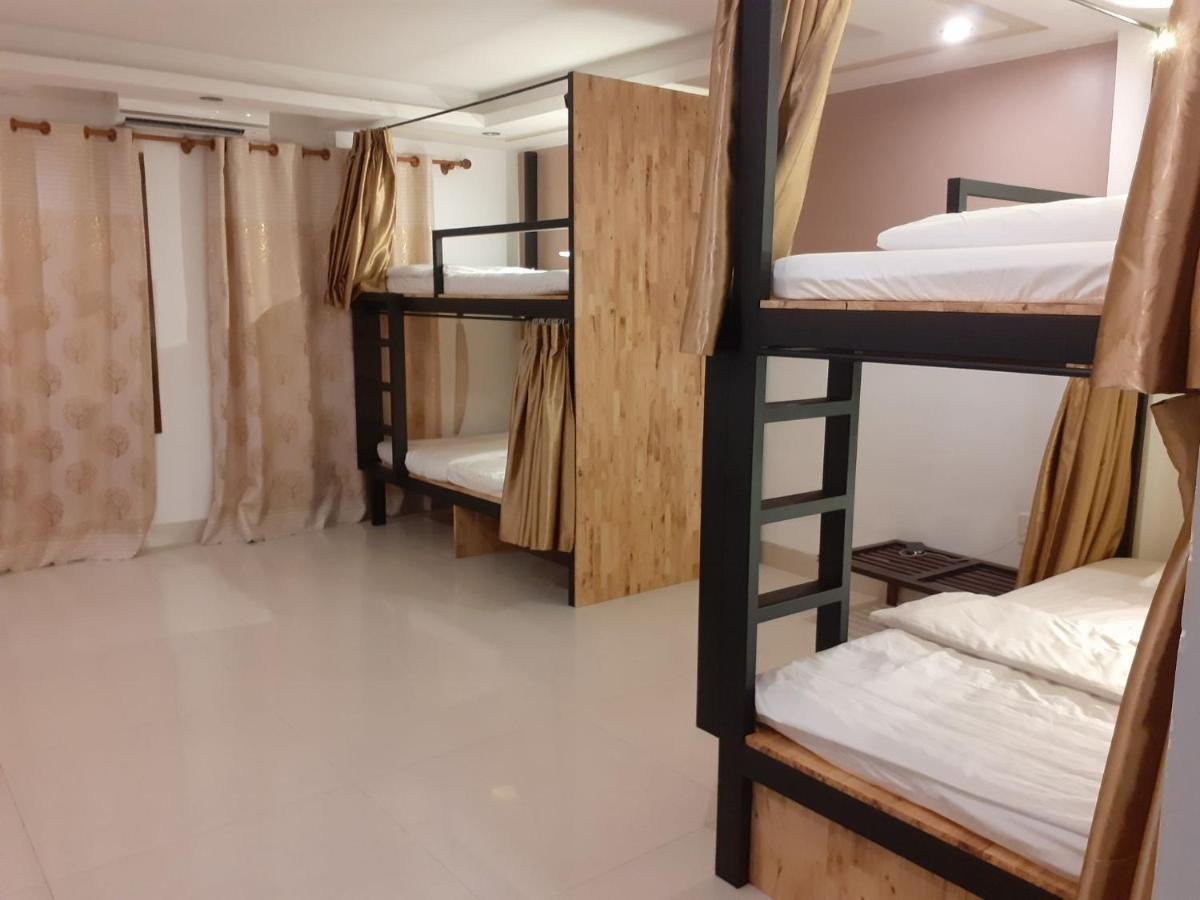 Hostel Hoang Thu *
