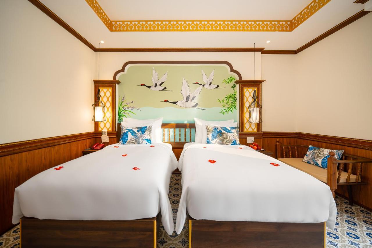 Babylon Riverside & 5* Hoi An
