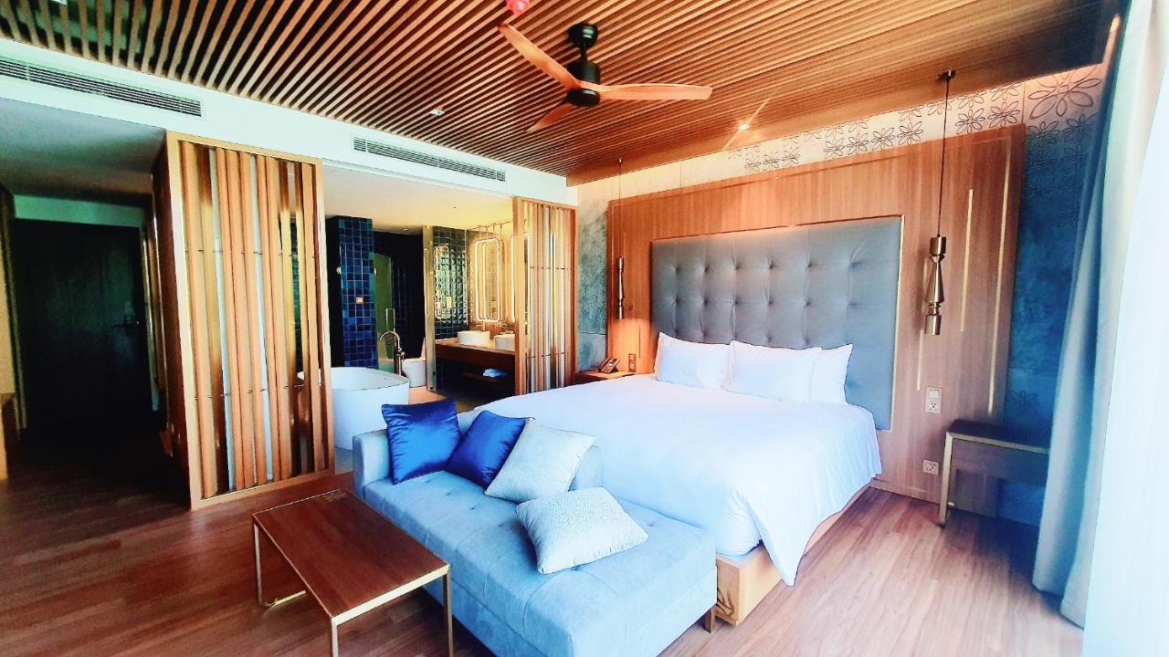 Villa Wyndham Royal Beachfront