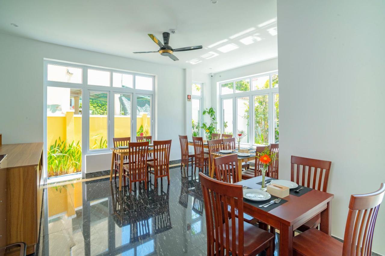 White House Hotel 3*