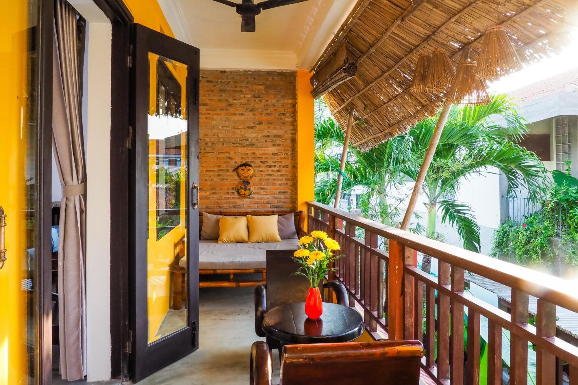 Homestay Blue Beach Village *