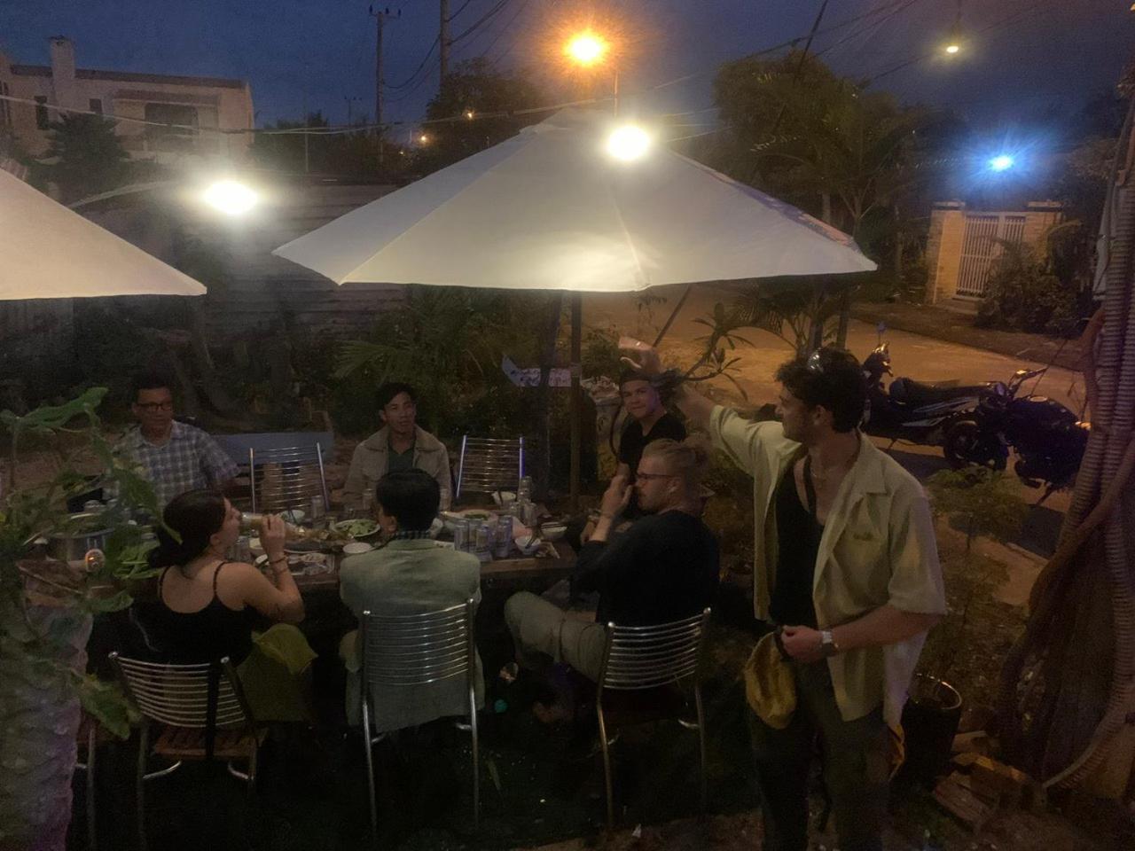 Homestay Sea Sunset & Bar Hoi An