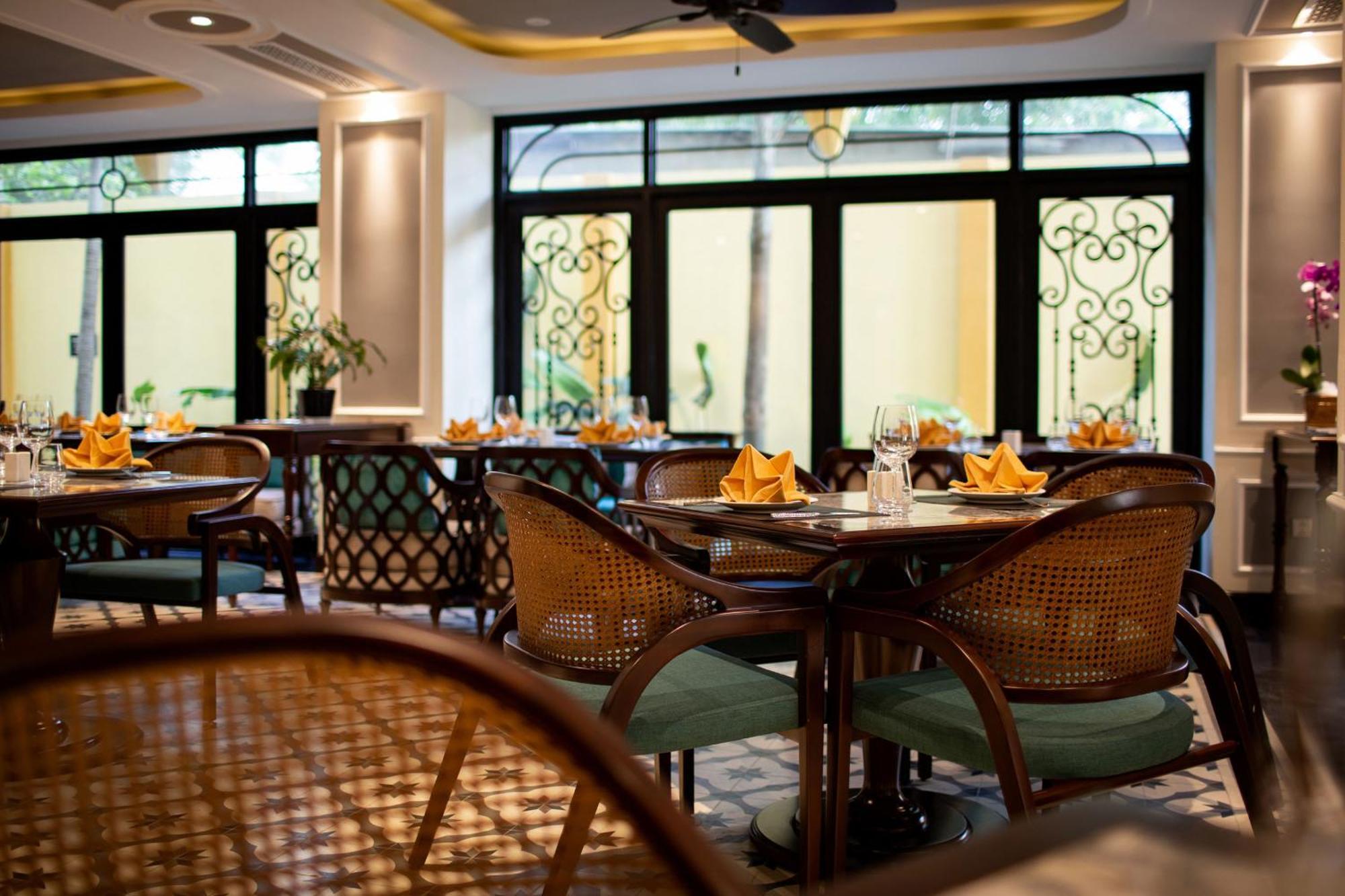 Mulberry Collection Silk Village Resort