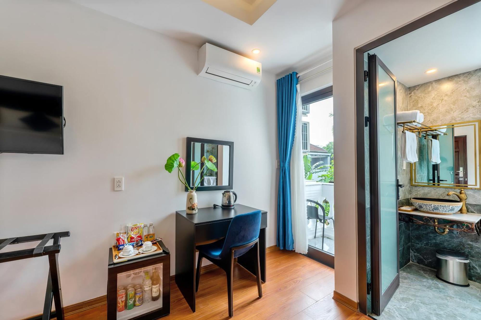 Ha Royal Boutique & Khách sạn 4*