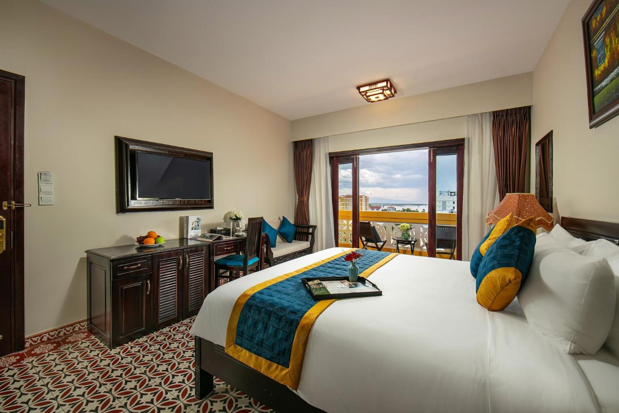 Hotel La Charm &