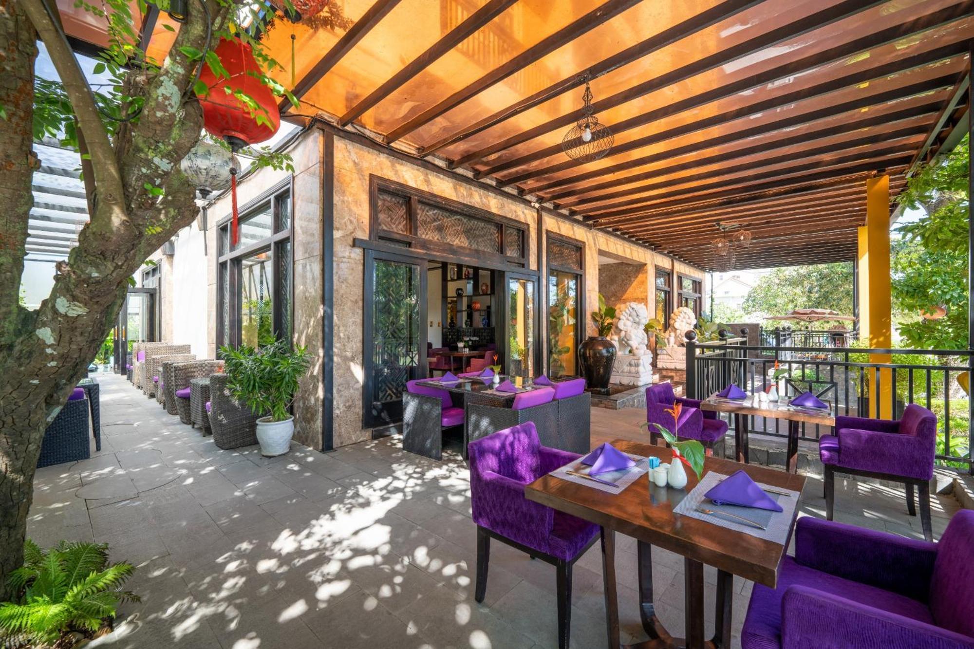 Hotel Royal Riverside & Hoi An