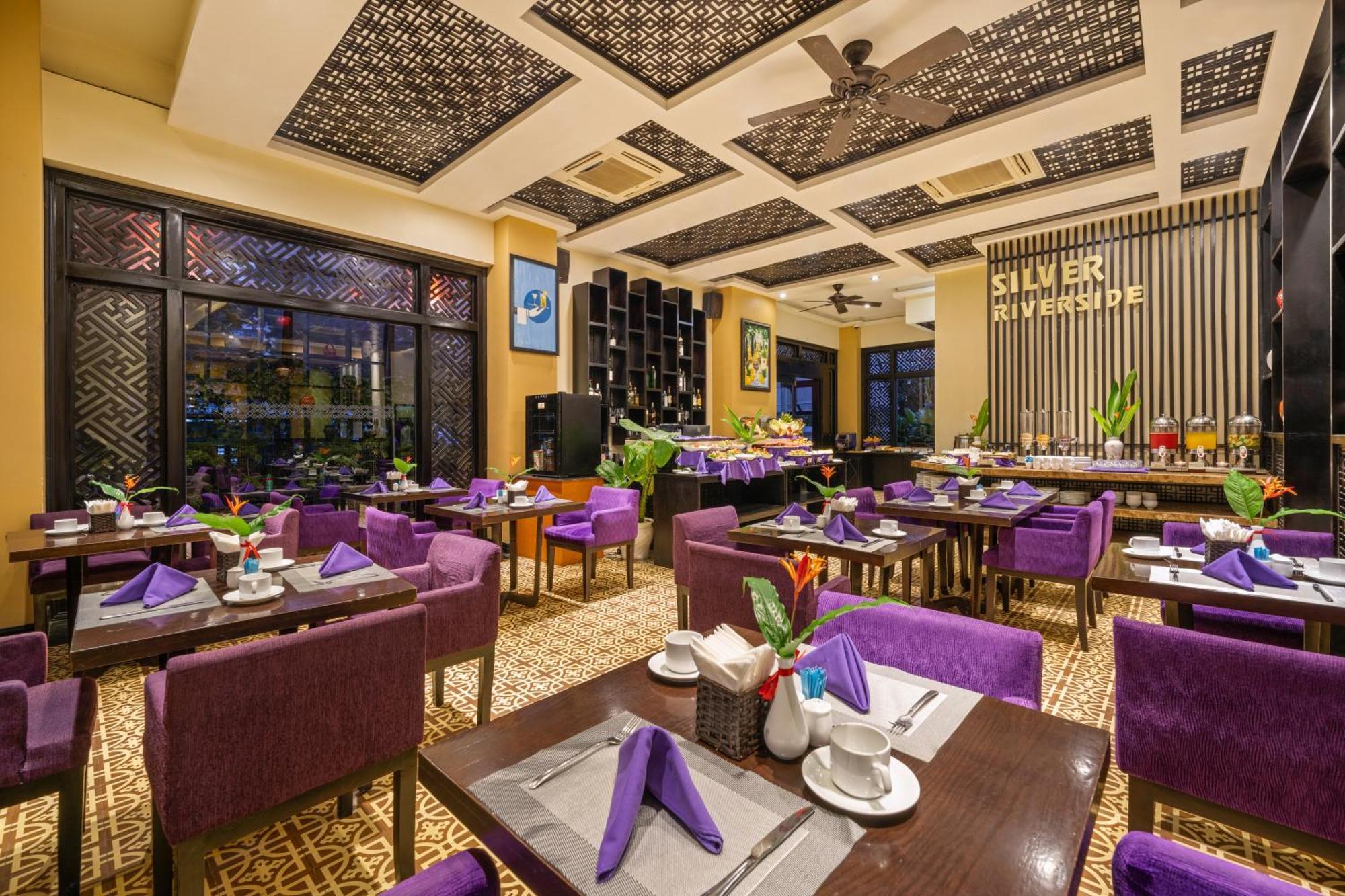 Royal Riverside & Hotel 4*