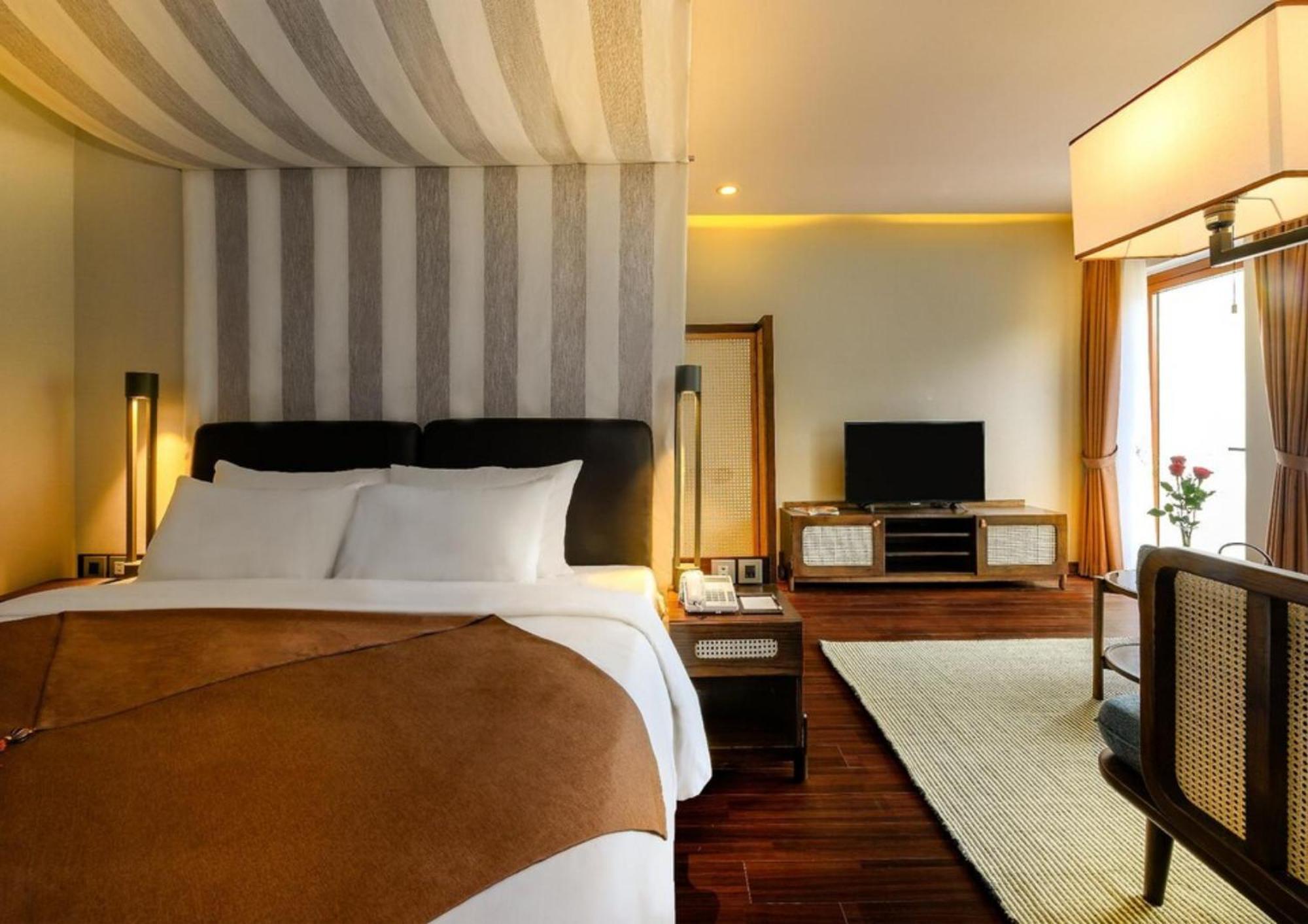 Hotel Ha Ocean Front 4*