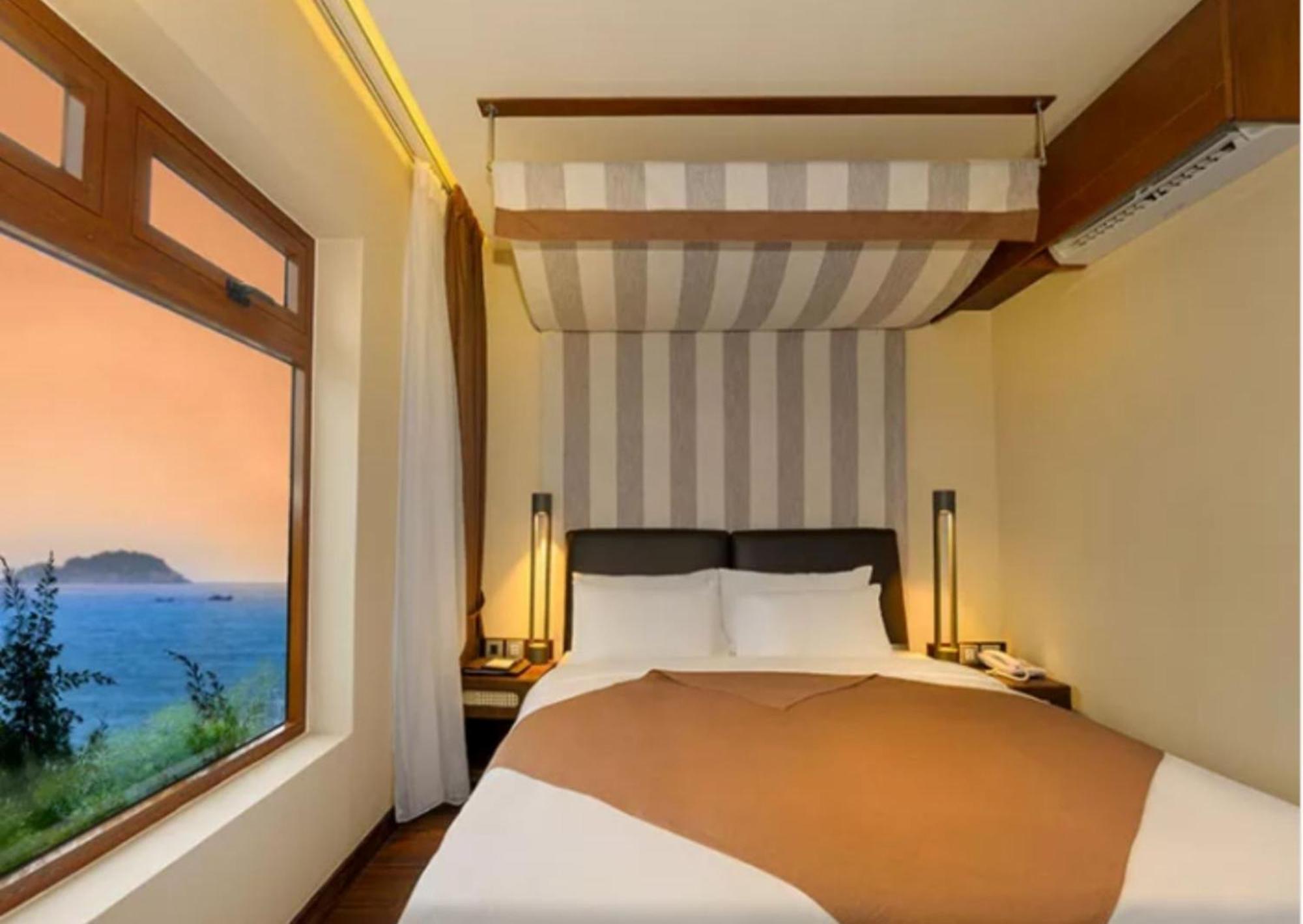 Ha Ocean Front Hotel Hoi An