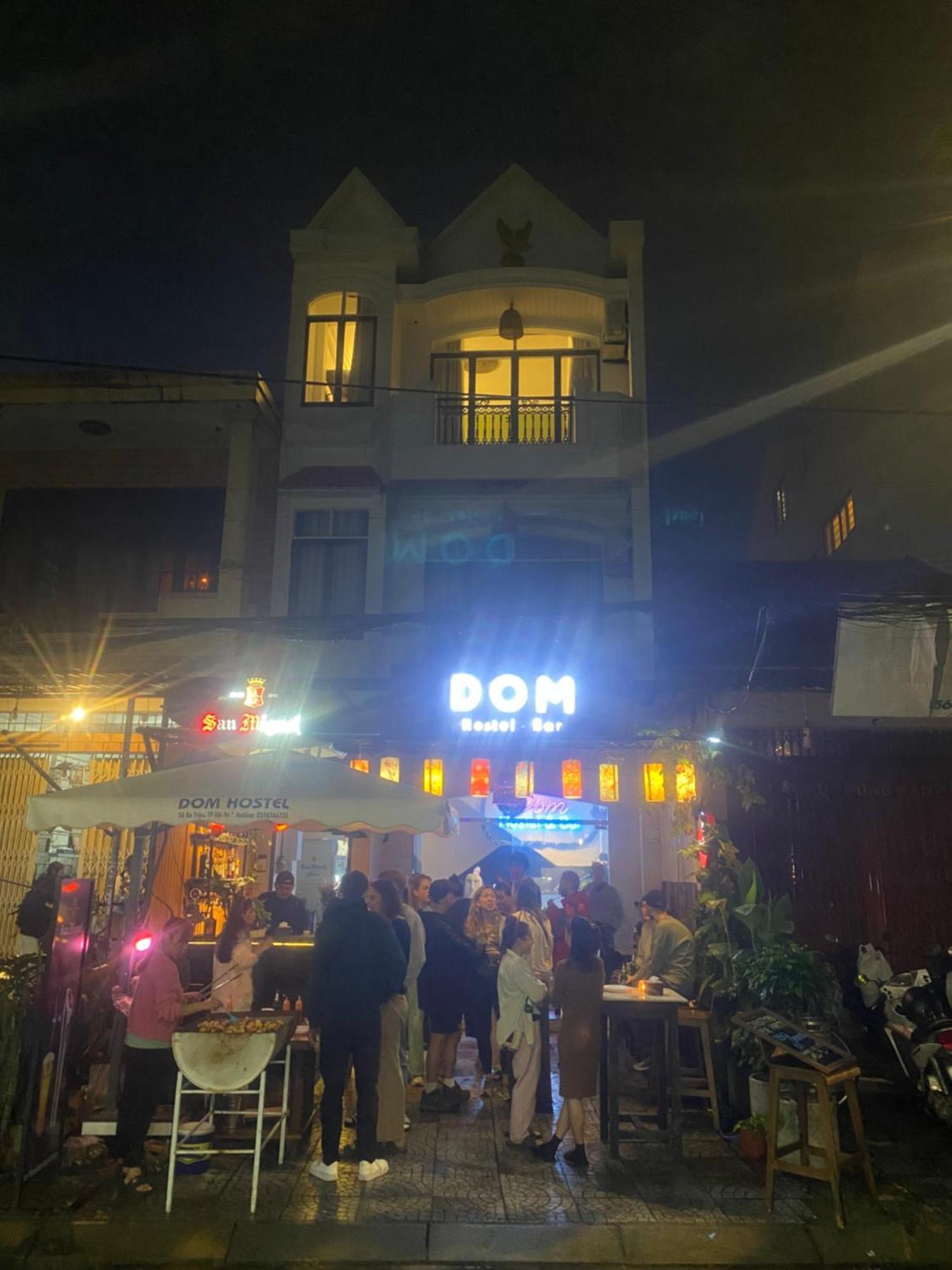 Dom And Bar Hostel