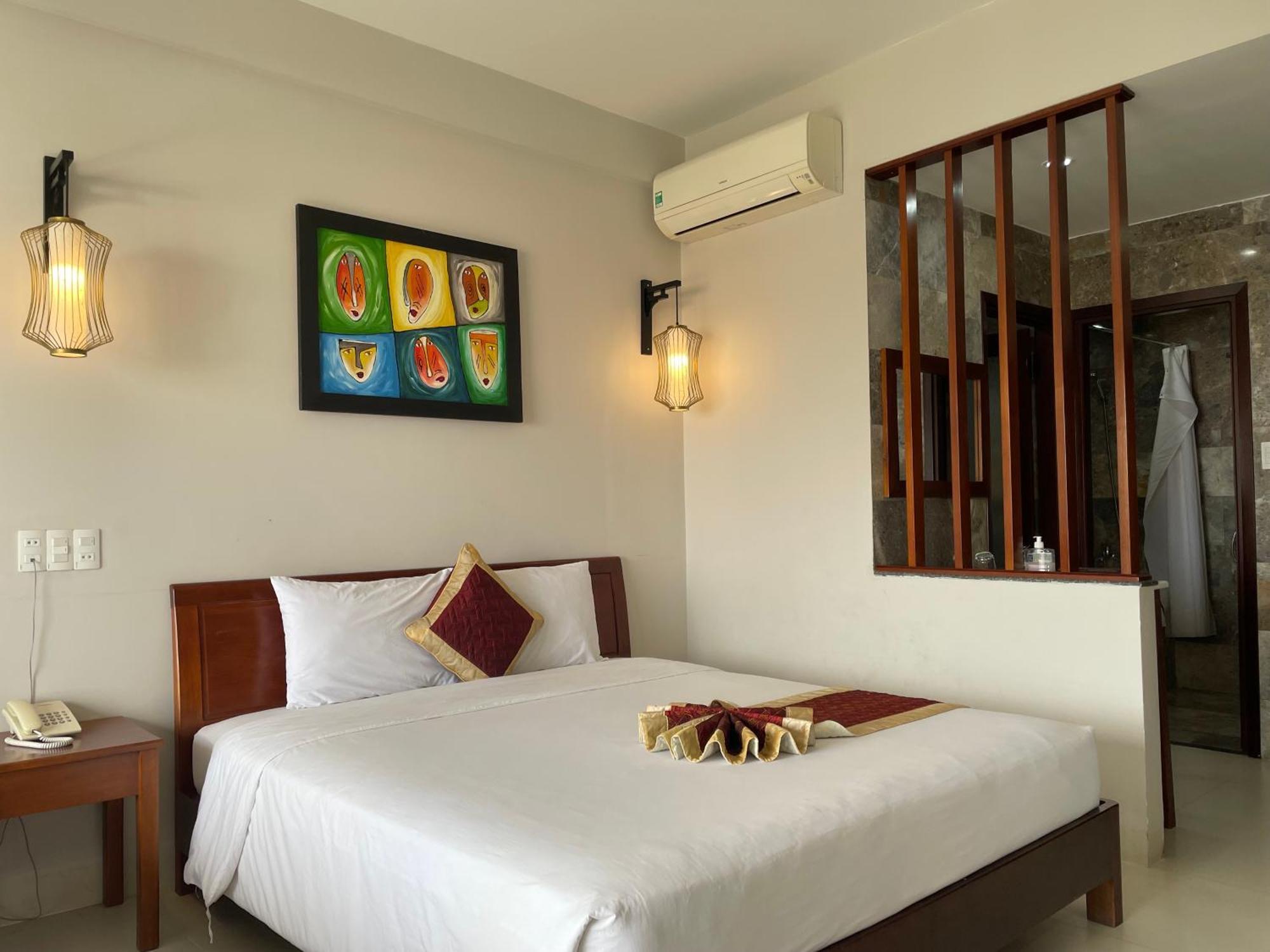Sunshine Hoian Hotel 3*