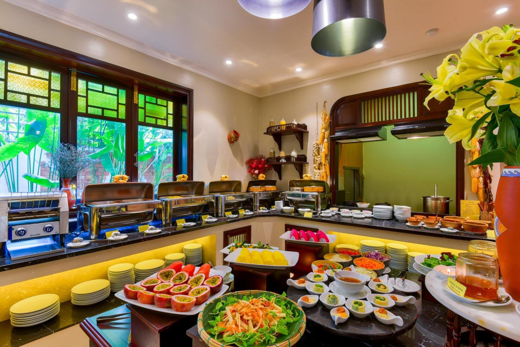 Khách Sạn&spa Laluna Riverside 4* Hội An