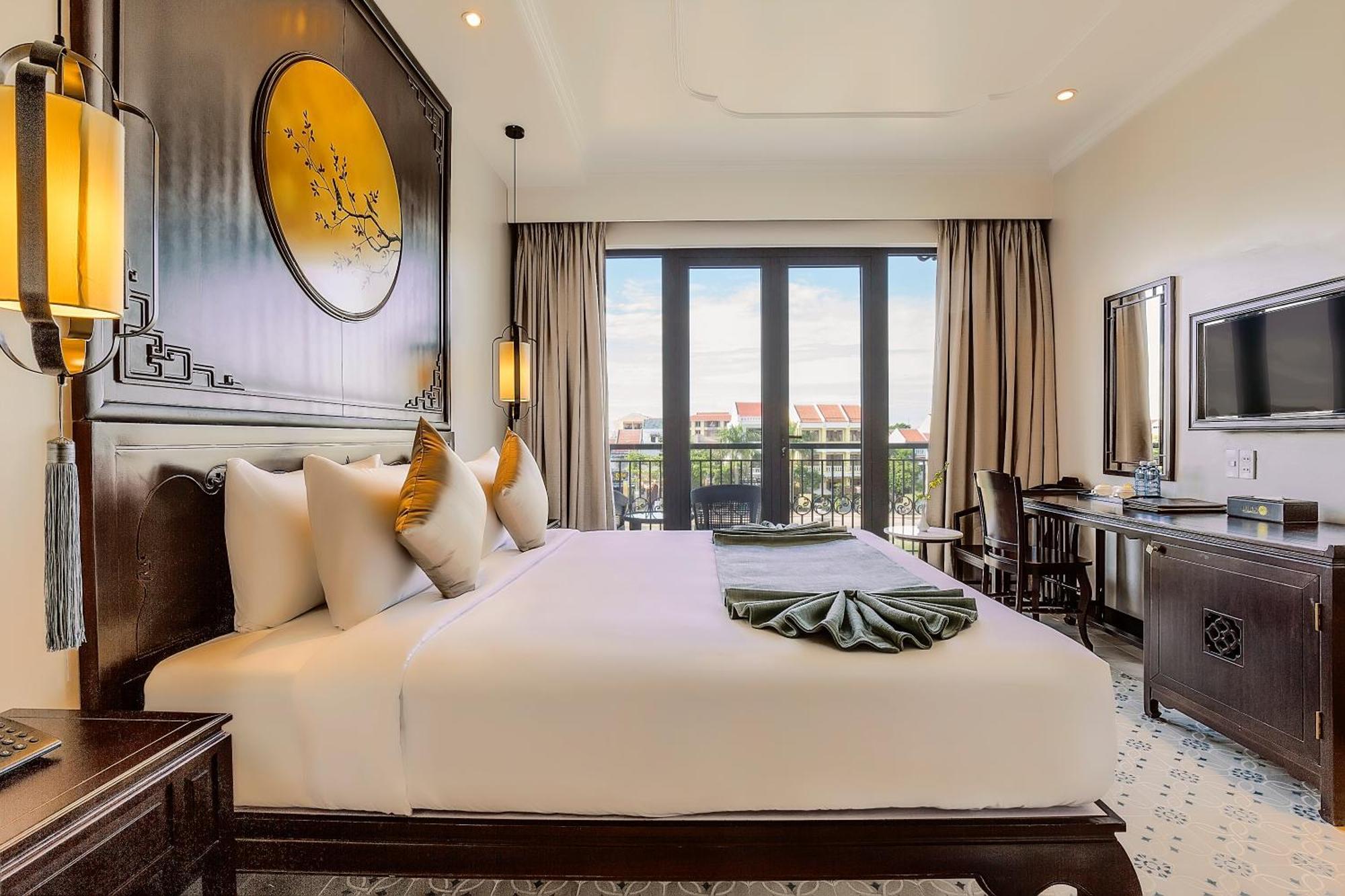 Khách sạn Khách Sạn&spa Laluna Riverside
