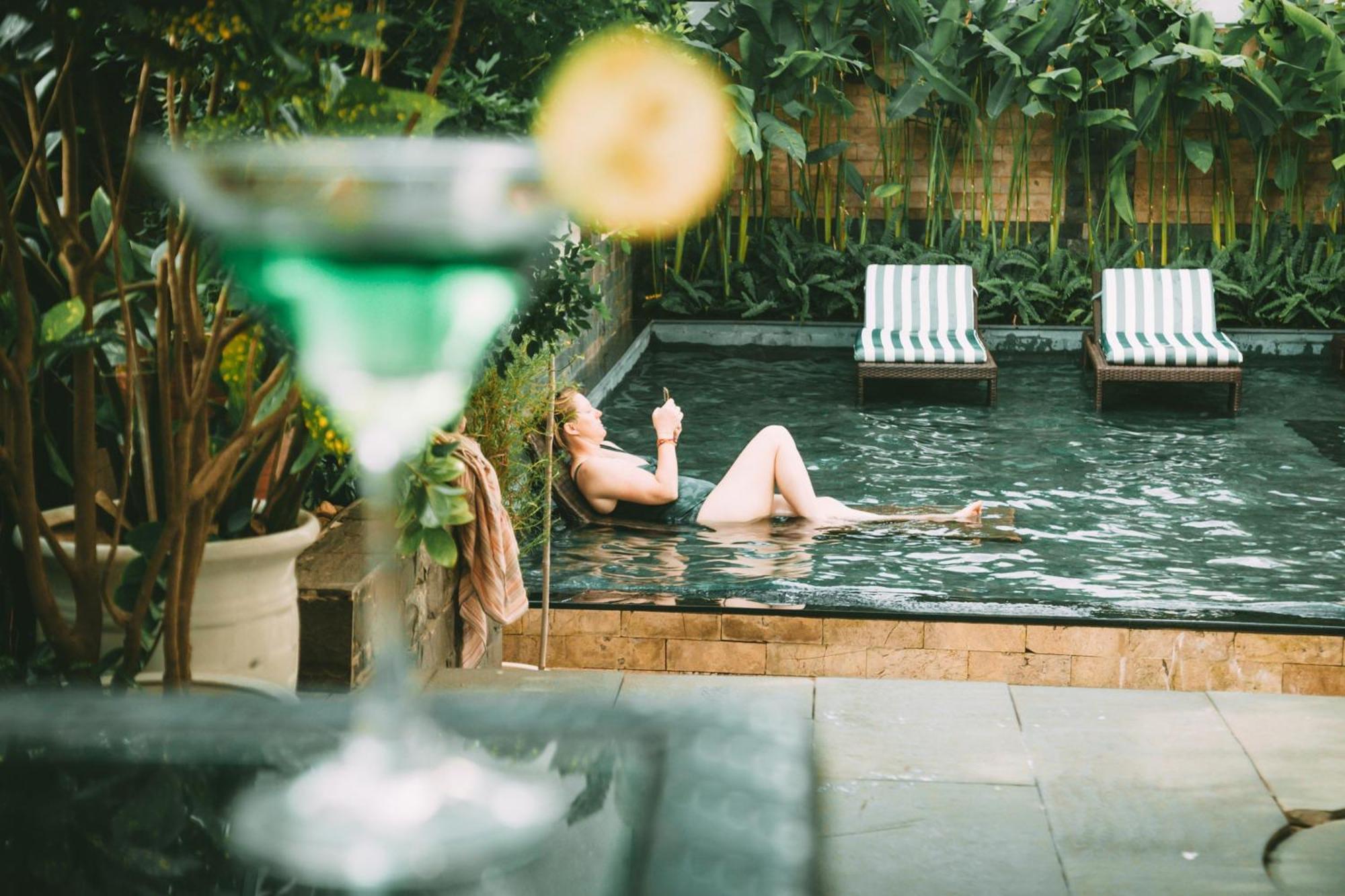 Royal Riverside & 4* Hoi An