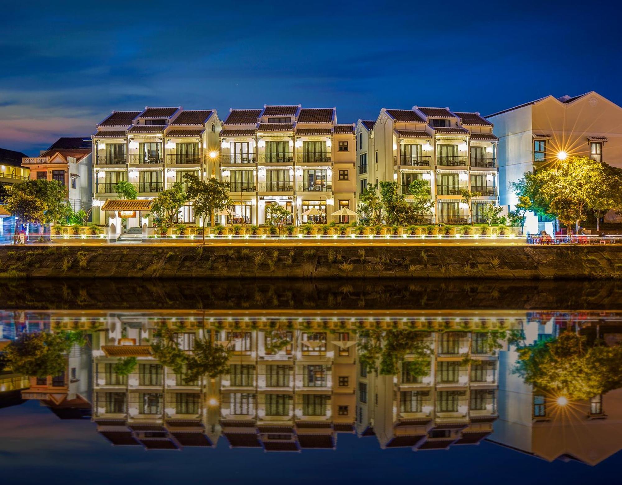 Khách Sạn&spa Laluna Riverside 4*