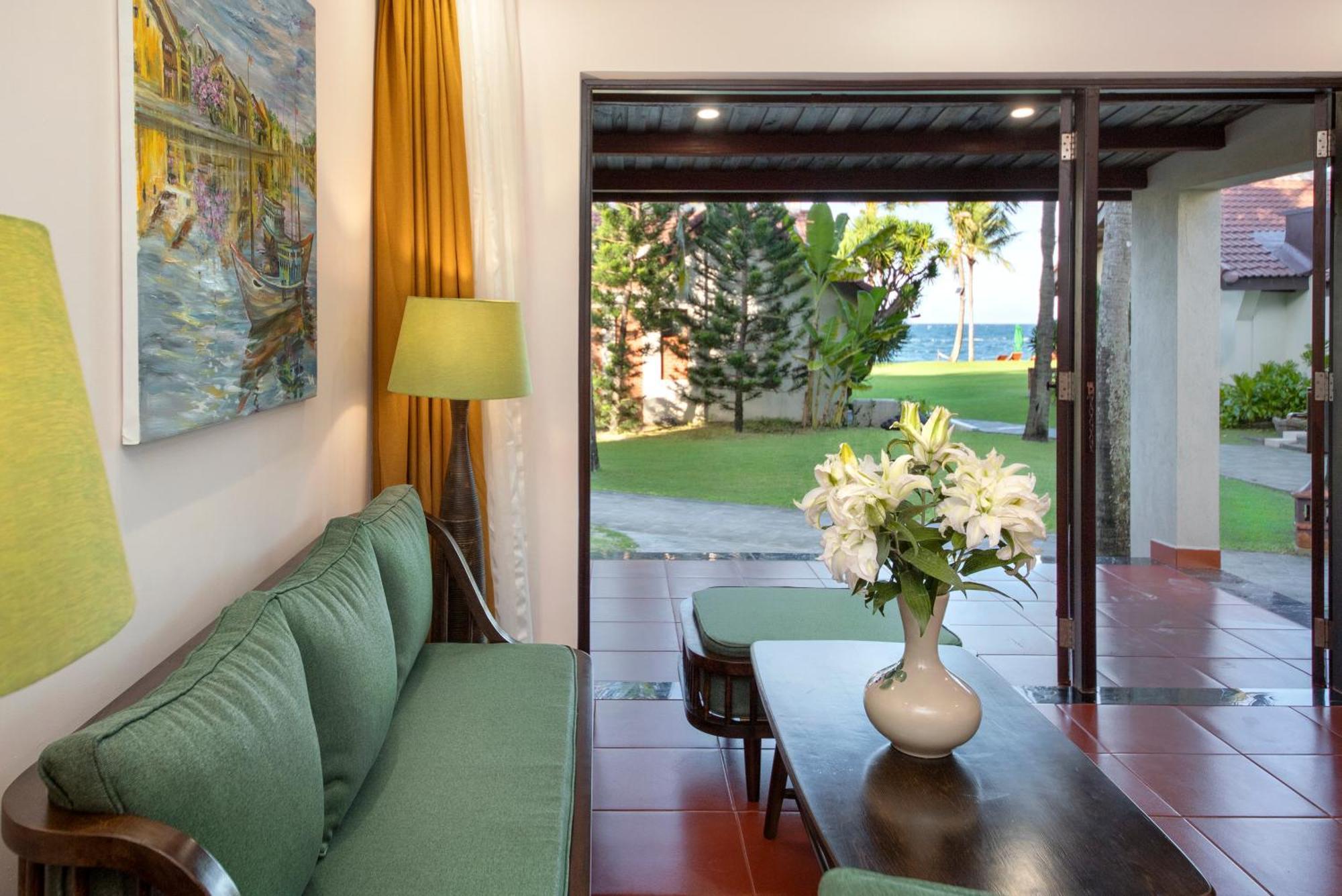 Palm Garden & Resort