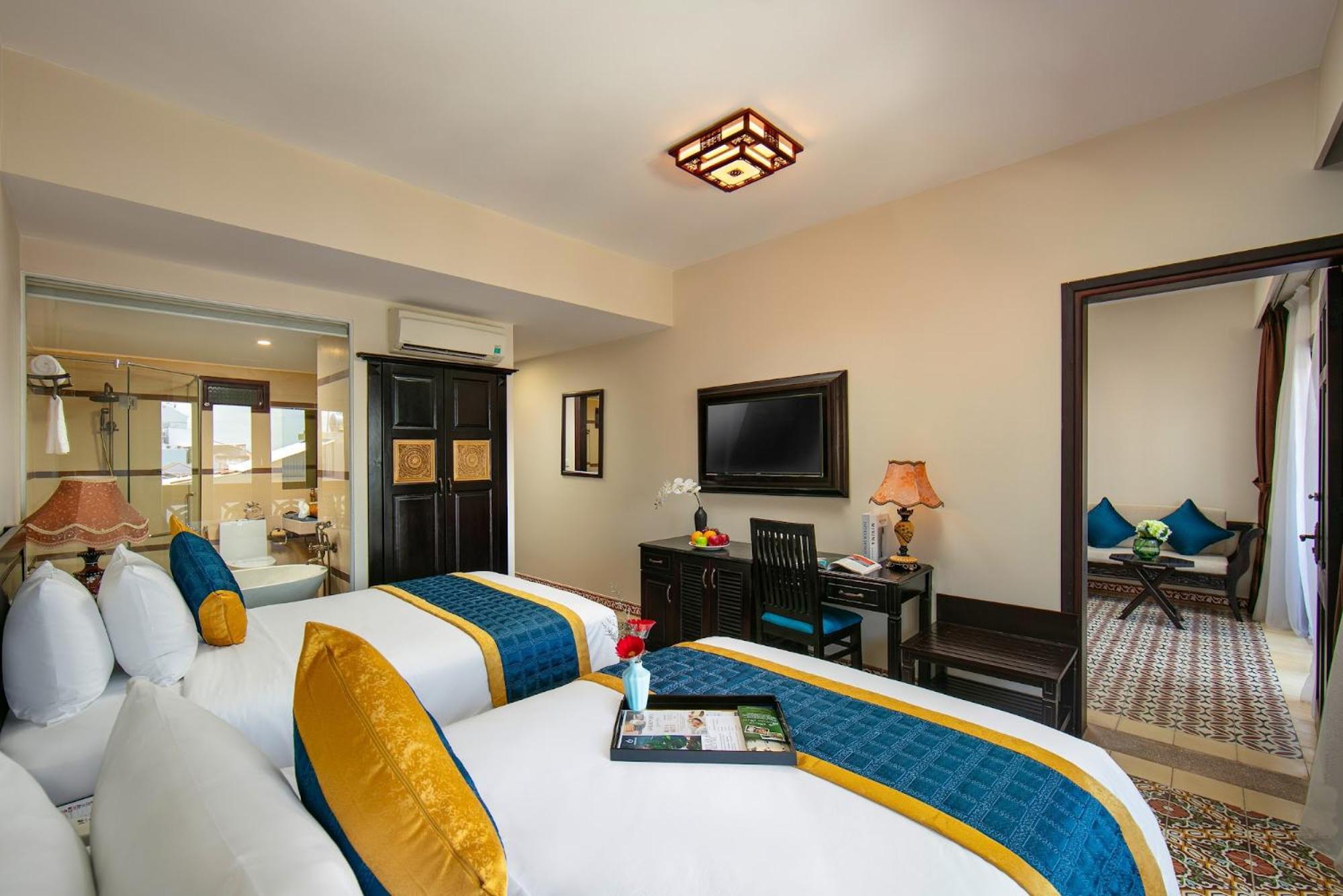 La Charm & Hotel 4*