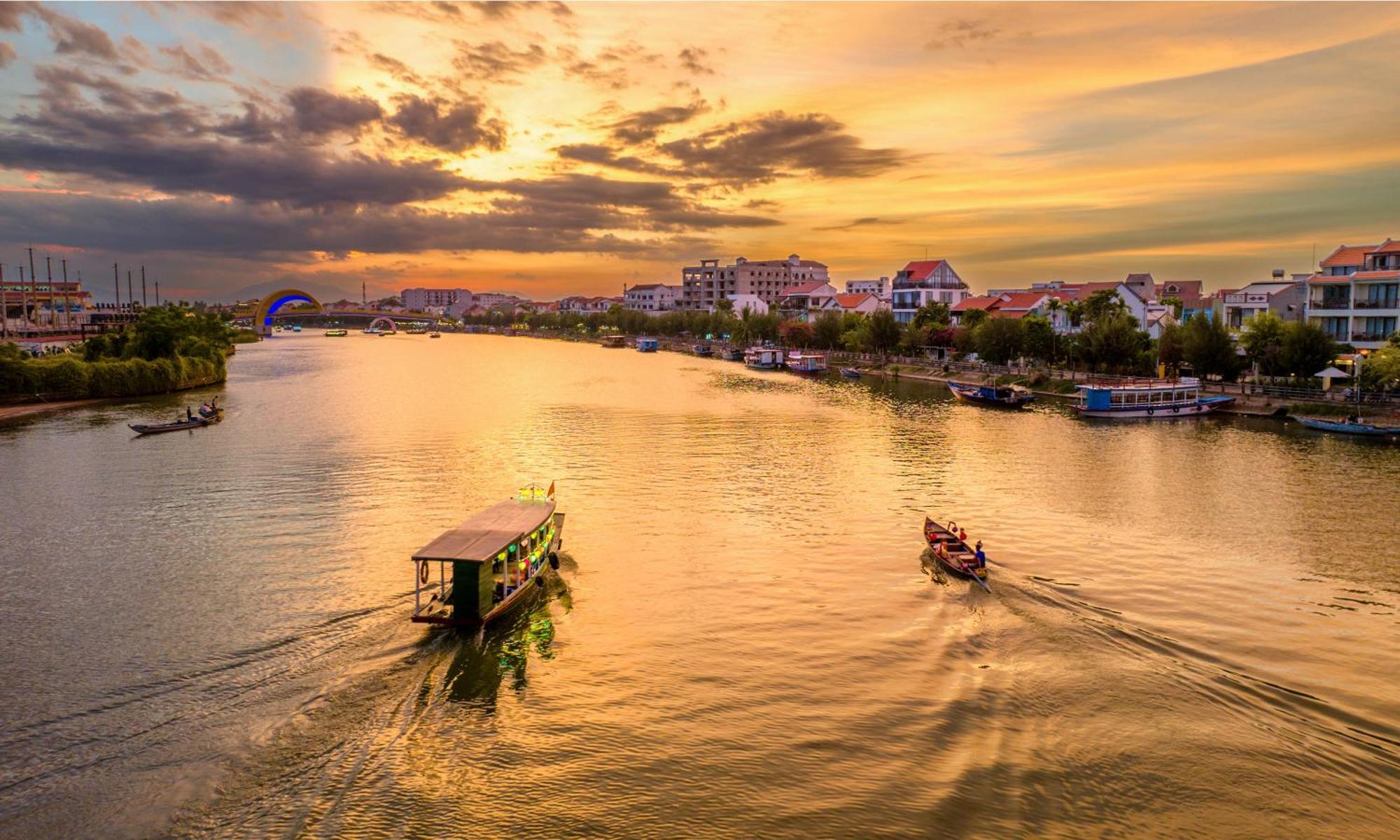 Hotel Lantana Riverside Boutique & 4*