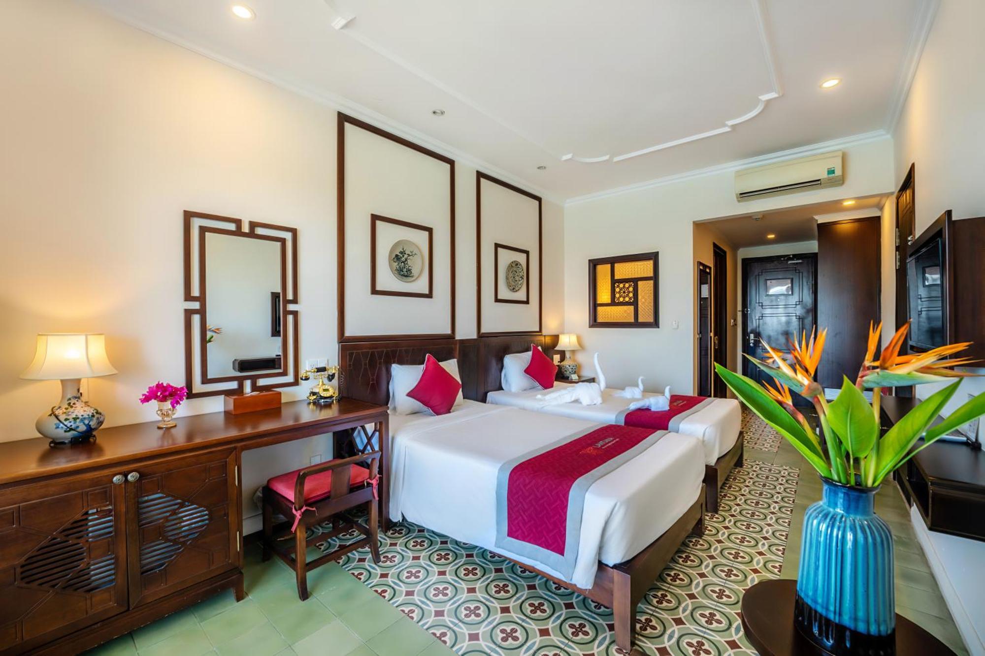 Lantana Riverside Boutique & Hoi An