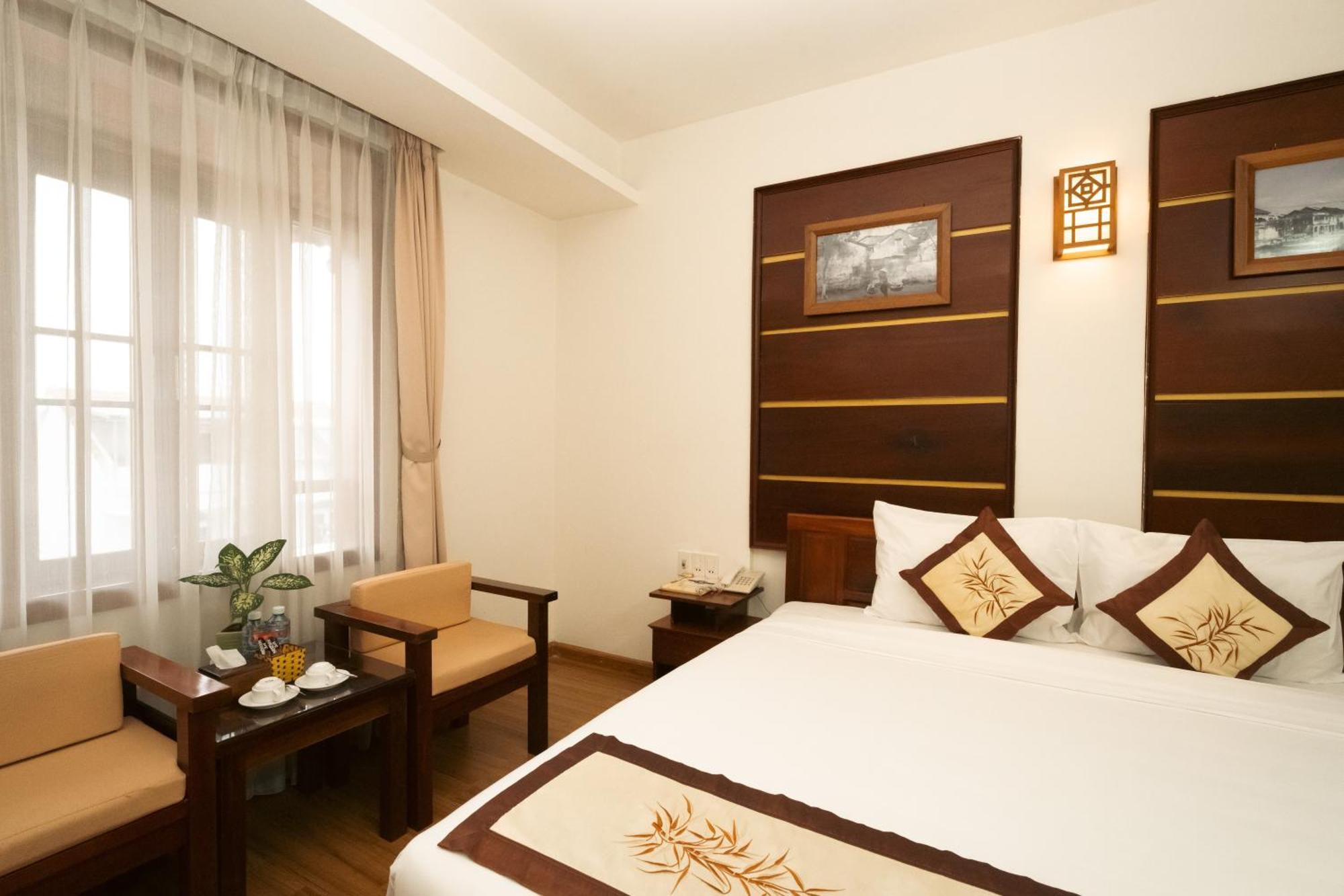 Kiman Hotel 3*