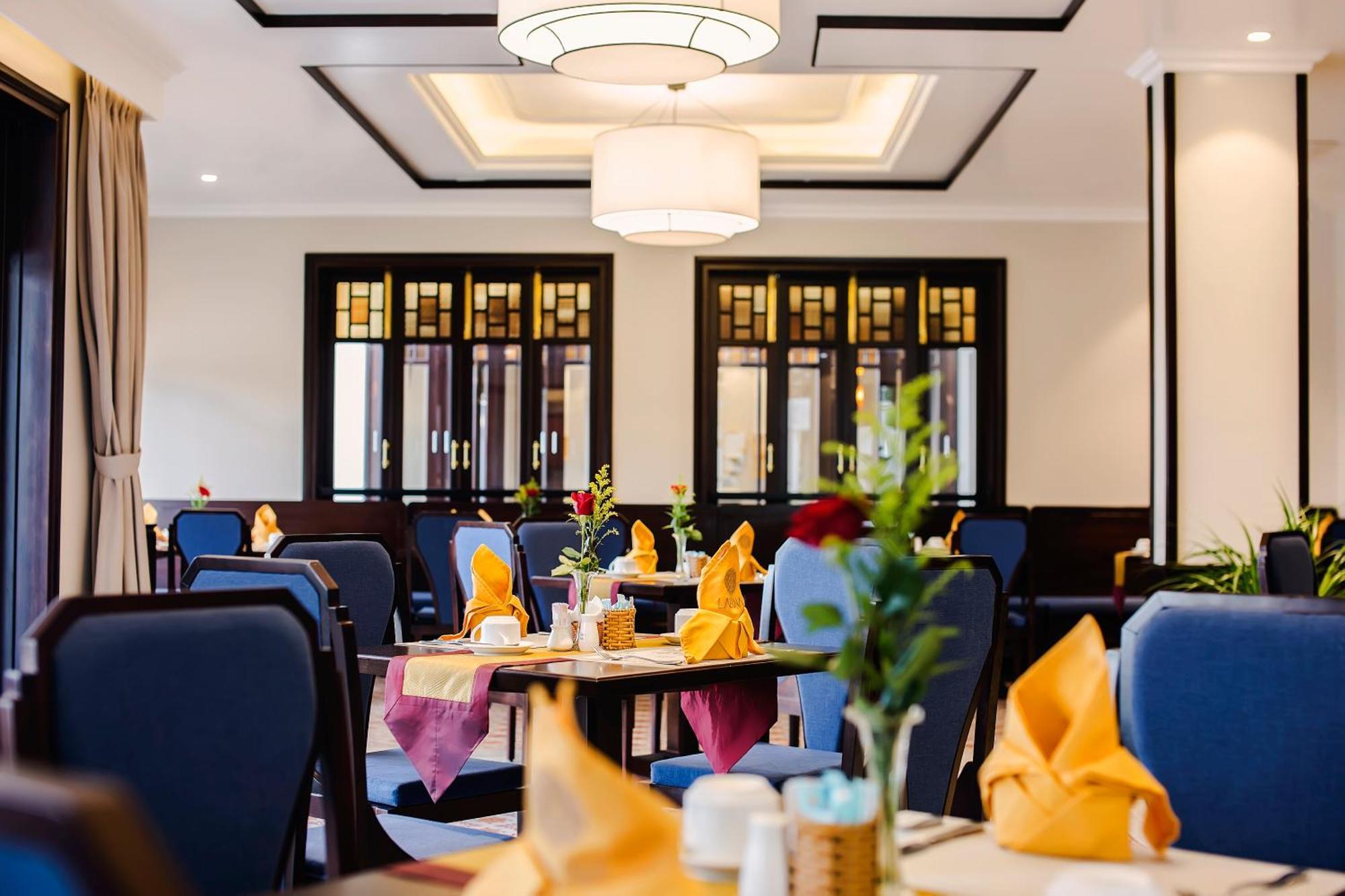 Khách sạn Khách Sạn&spa Laluna Riverside
