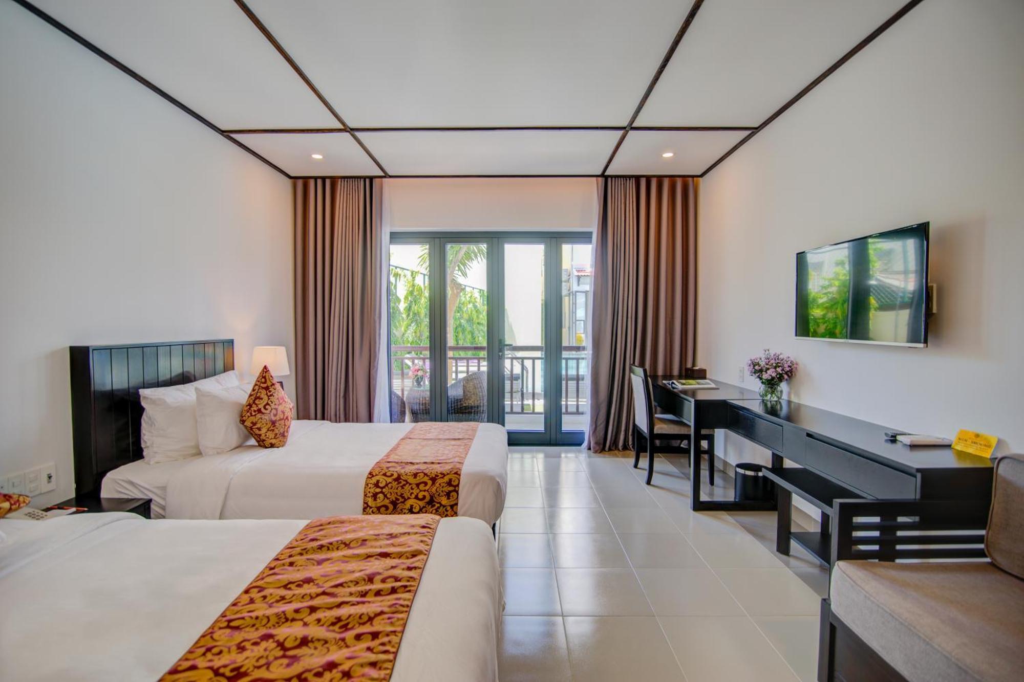 Hotel White Lotus Hoian 4*