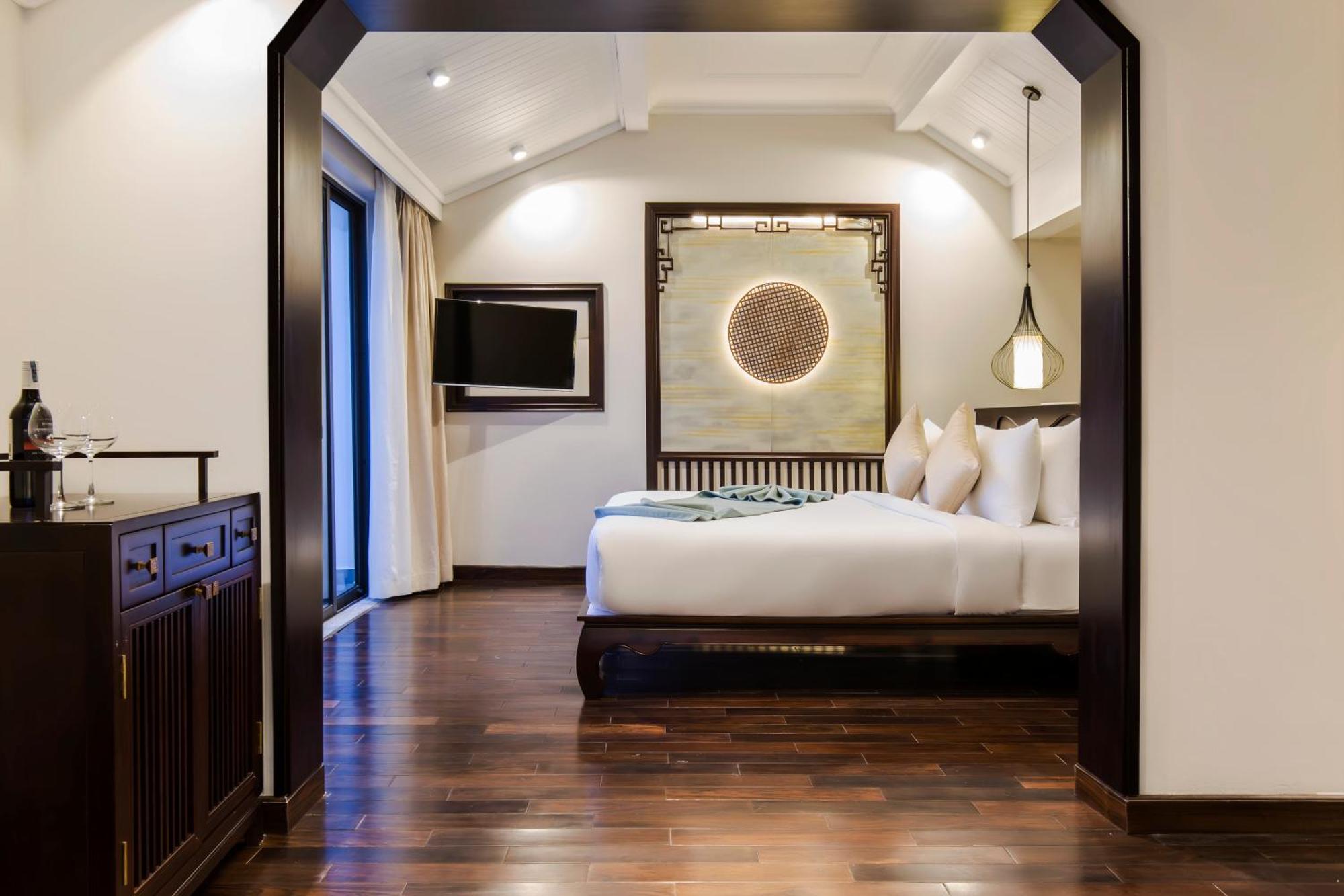 Khách Sạn&spa Laluna Riverside 4*