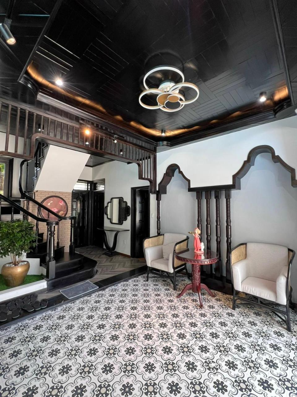 New Luxury - Venuestay Villa Hoi An