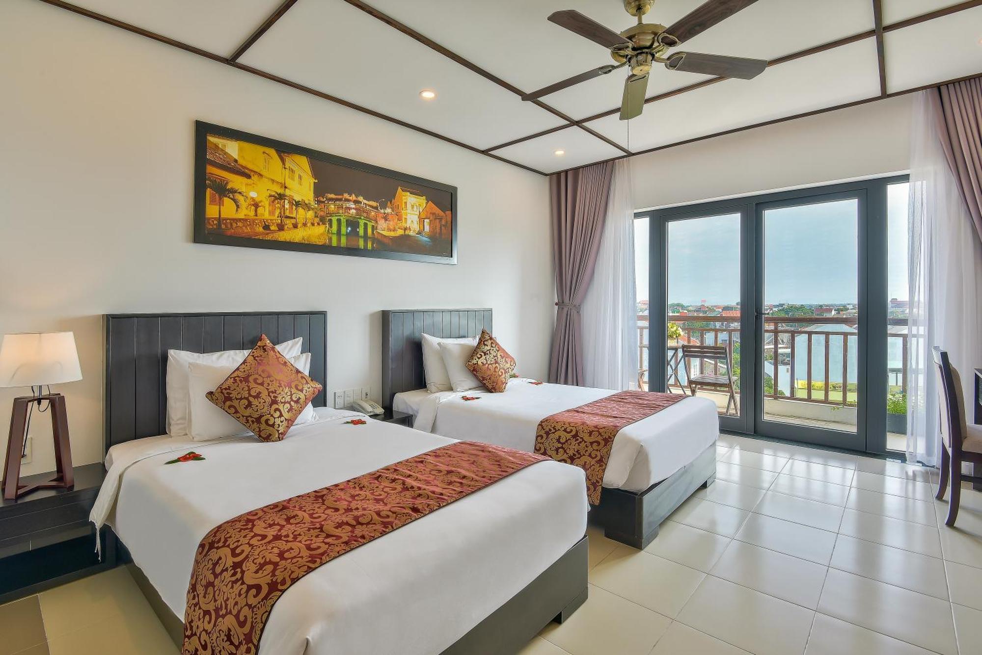 White Lotus Hoian Hotel
