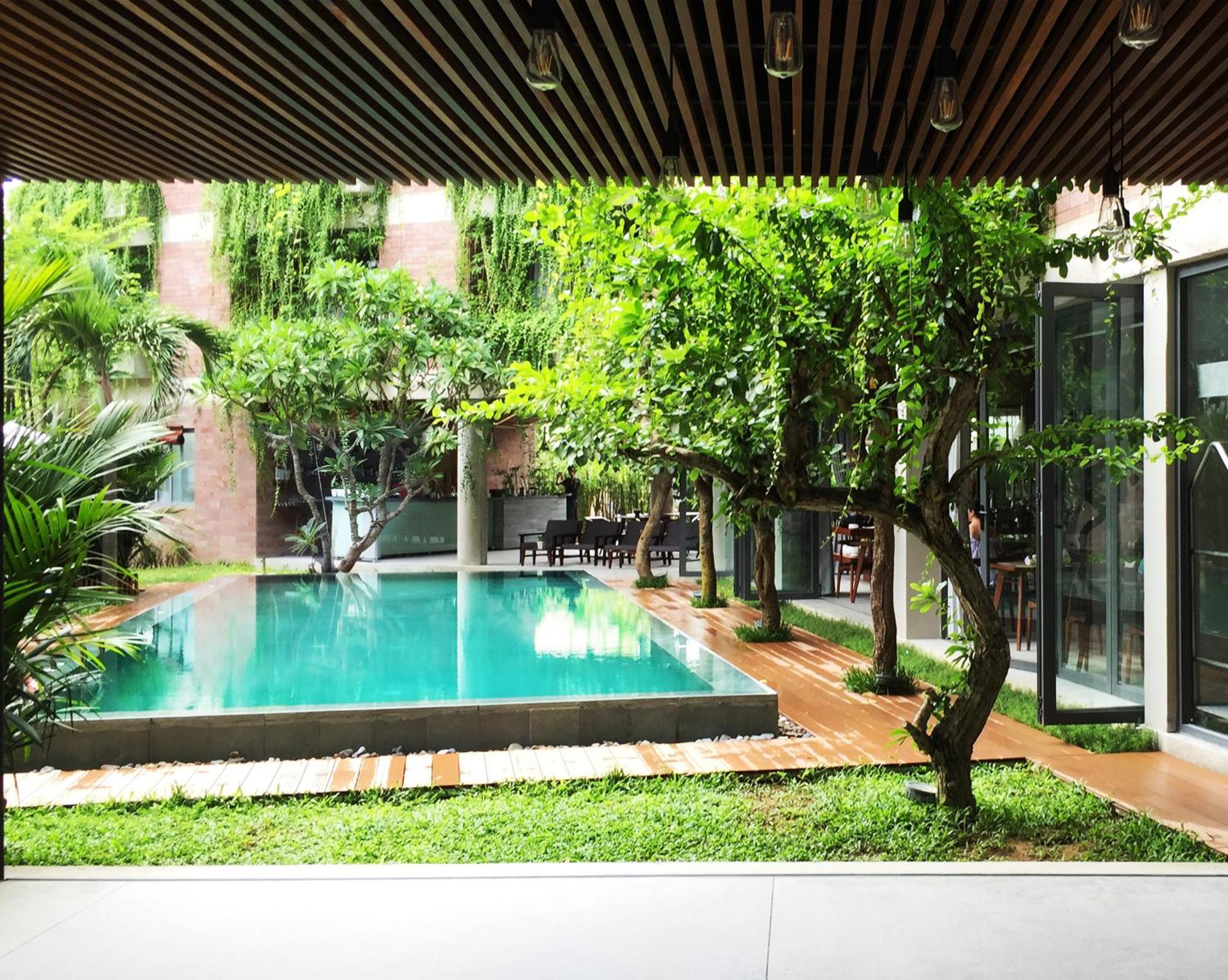 Mulberry Collection Silk Eco Hotel 4*