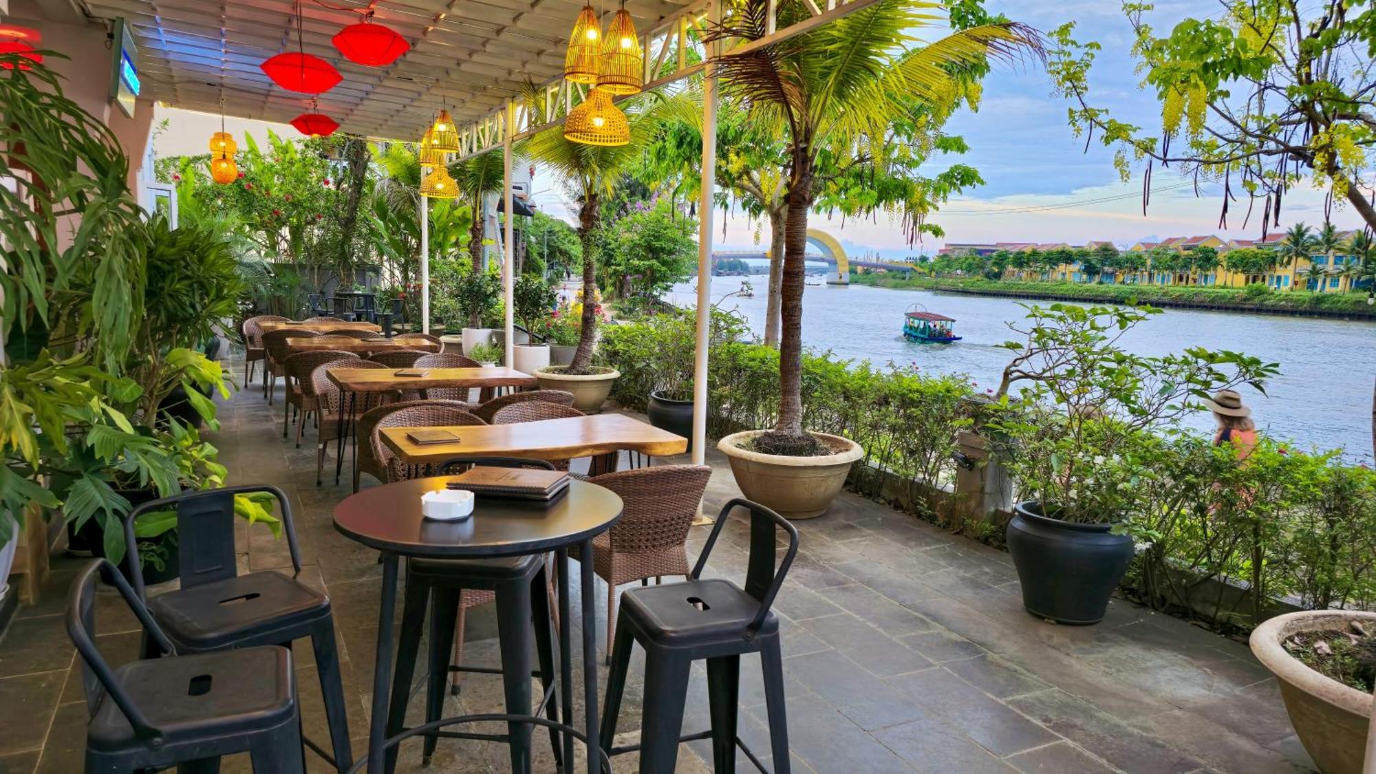 Riverside White House Hotel Hoi An