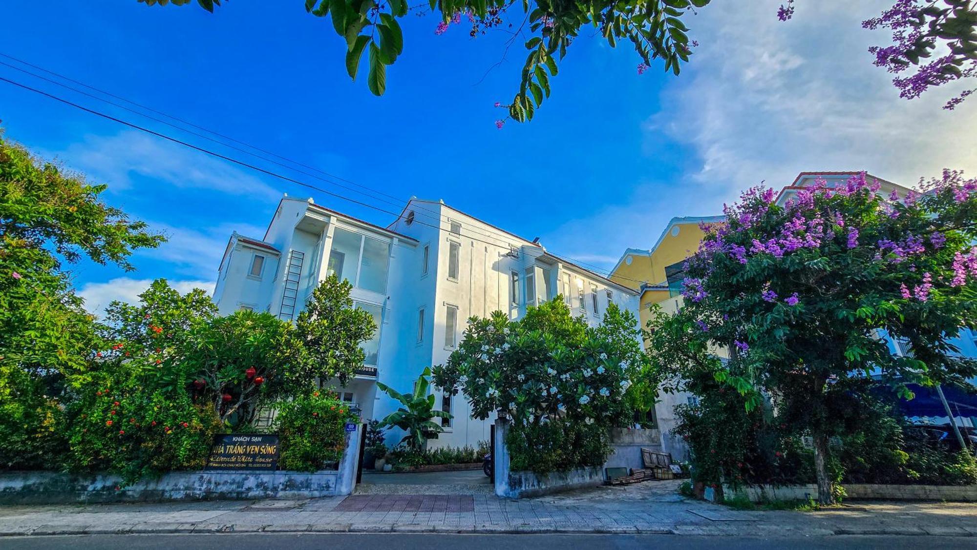 Riverside White House Boutique Hotel Hoi An