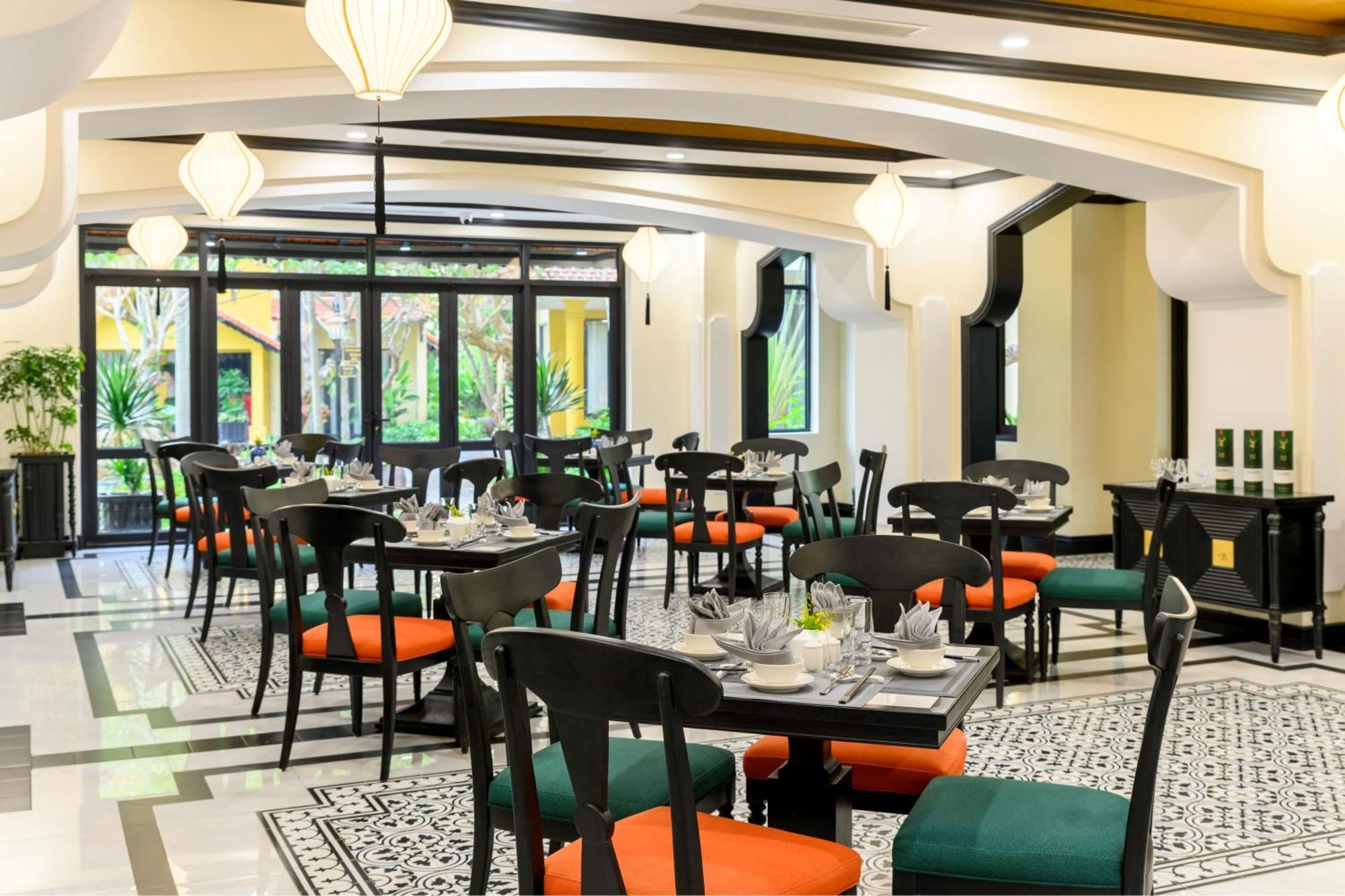Hotel Anmira & By The Unlimited Collection 5*