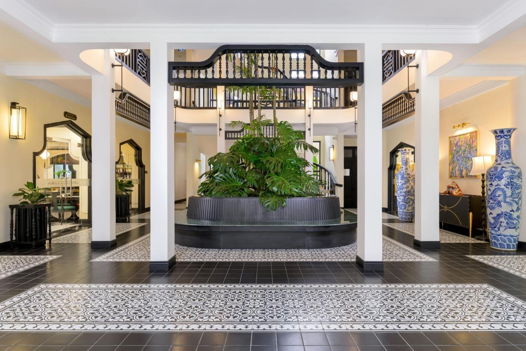 Anmira & By The Unlimited Collection Hotel 5*