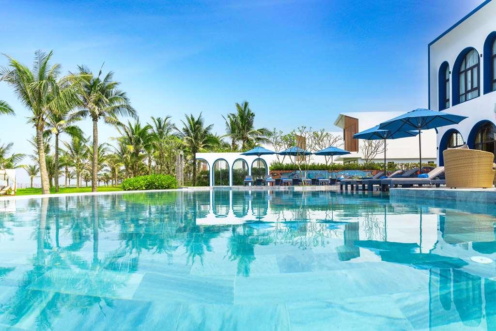 Wyndham Royal Beachfront Villa