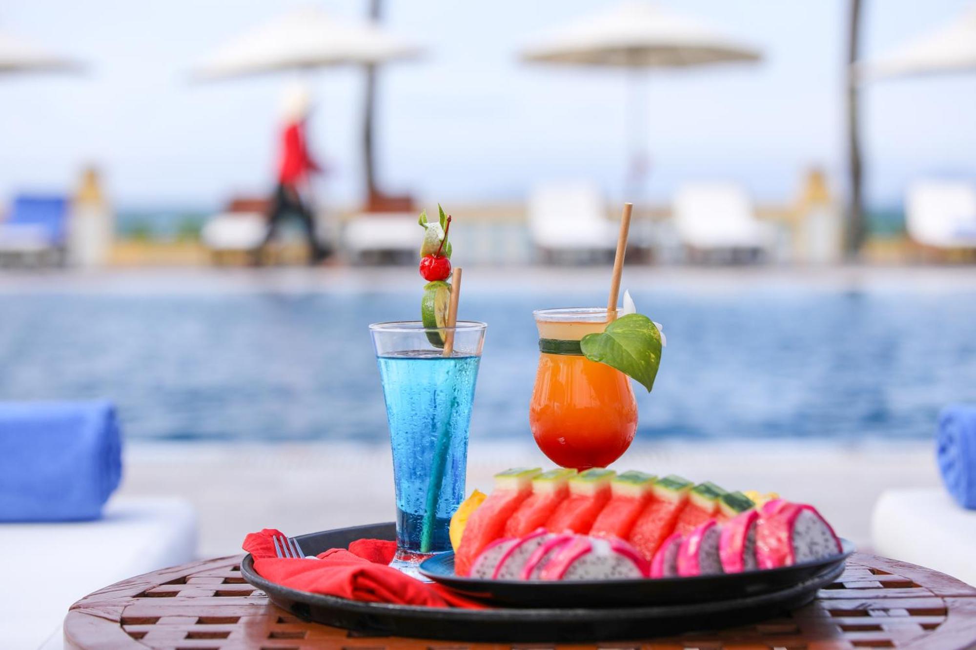 Victoria & Resort 4*