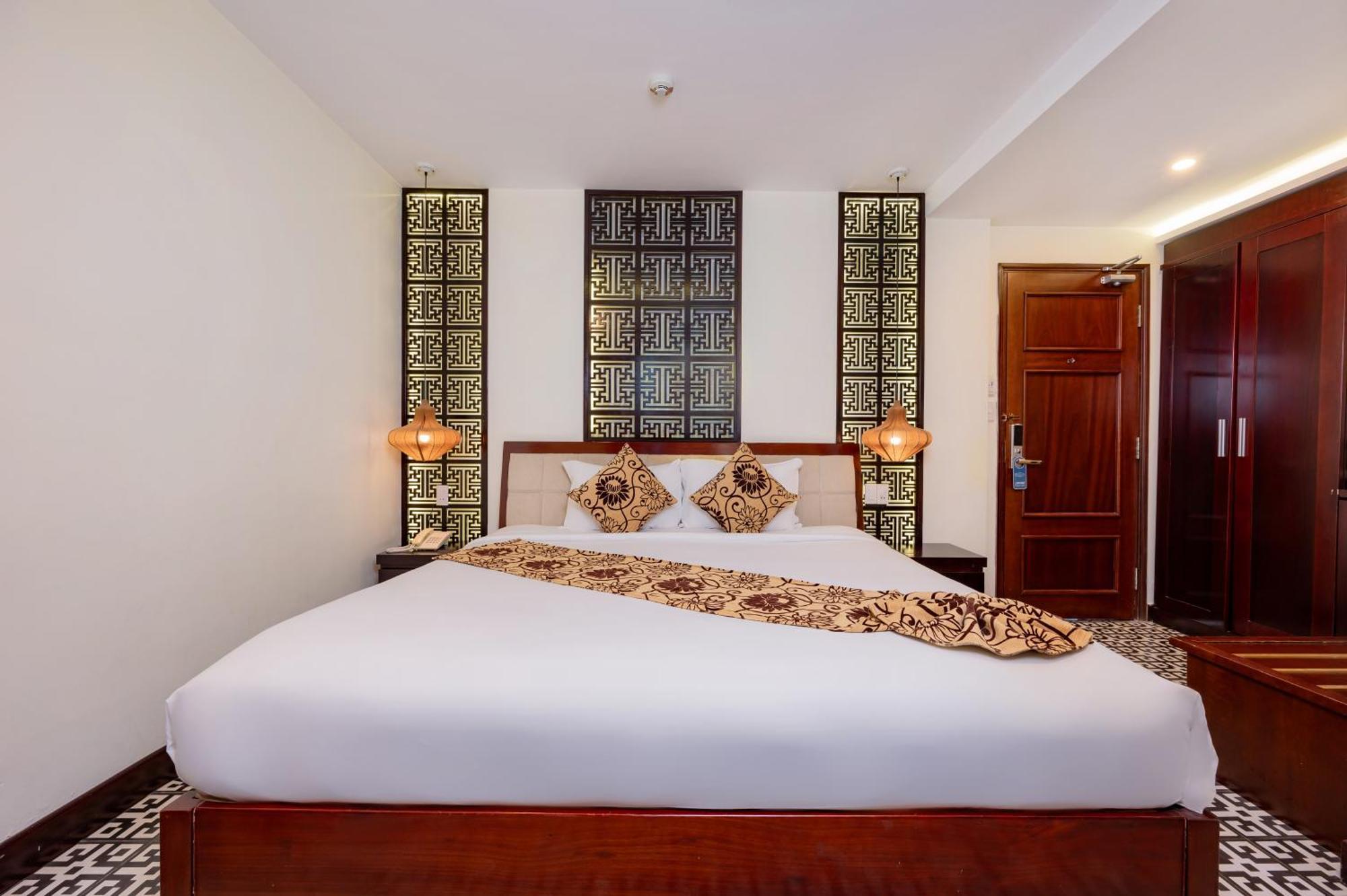 Canal House Hotel