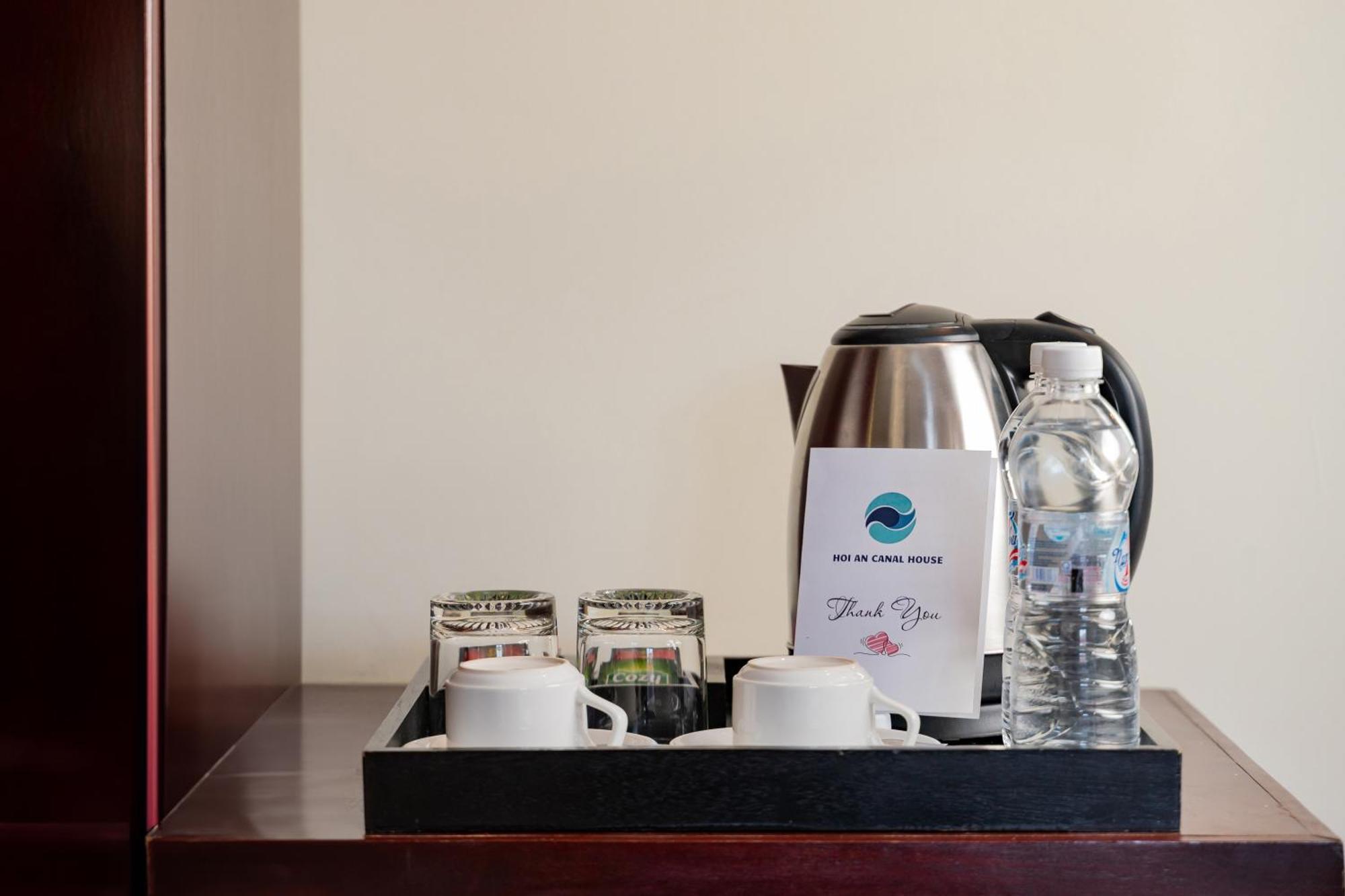 Hotel Canal House 3*