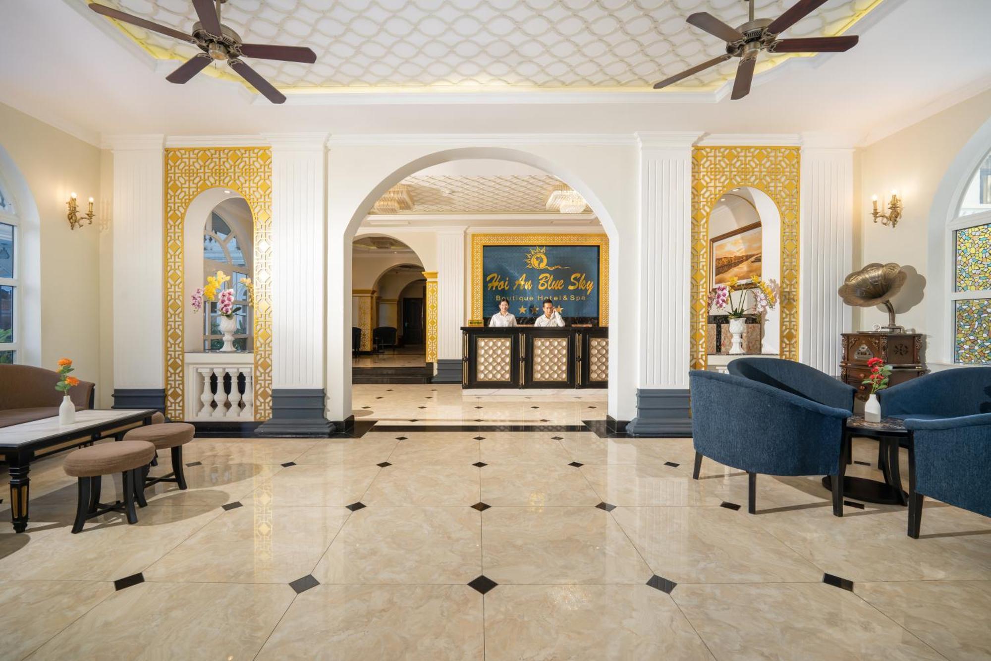 Blue Sky Boutique & Hotel 4*