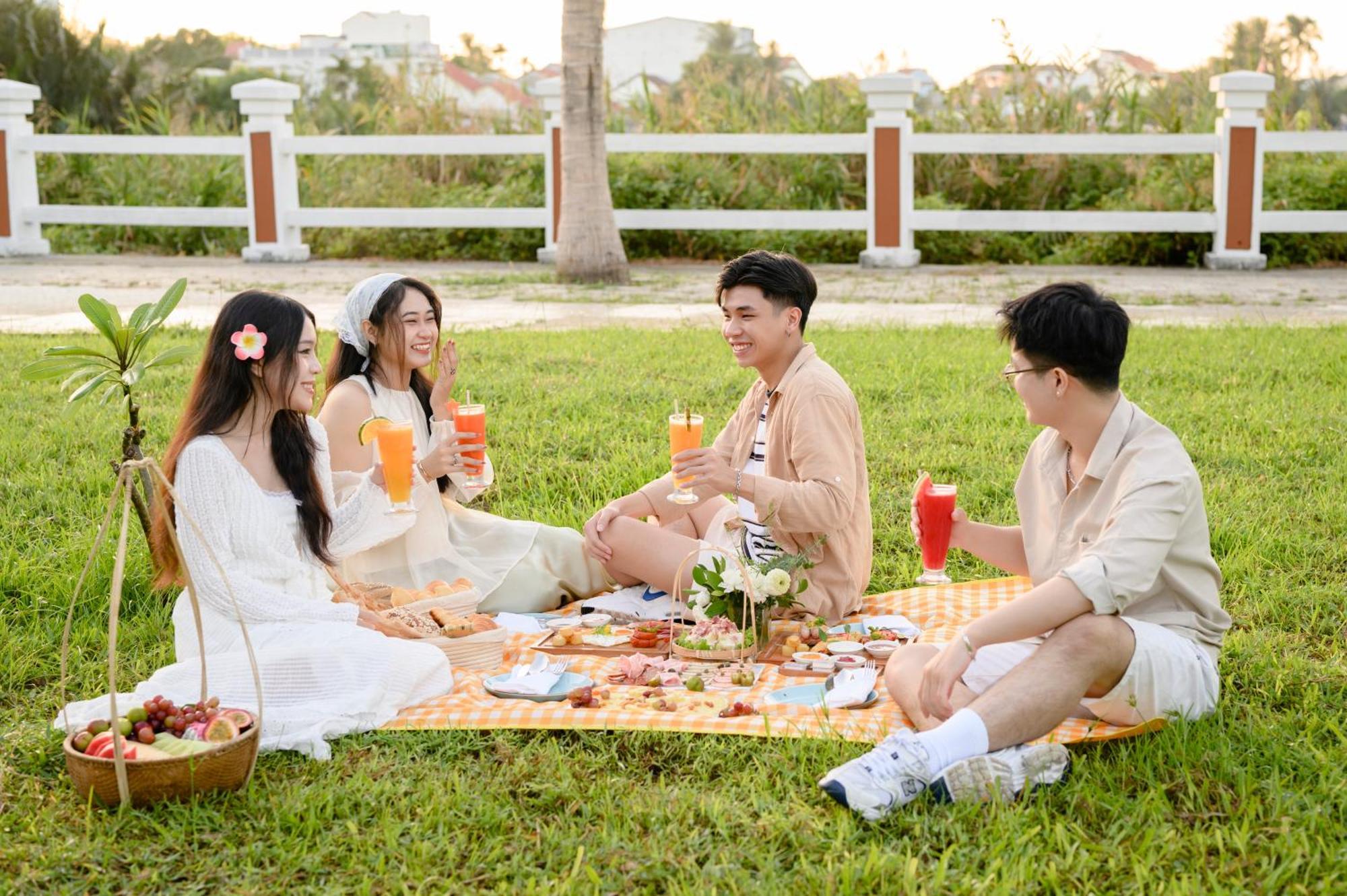 Hotel Bellerive And Hoi An
