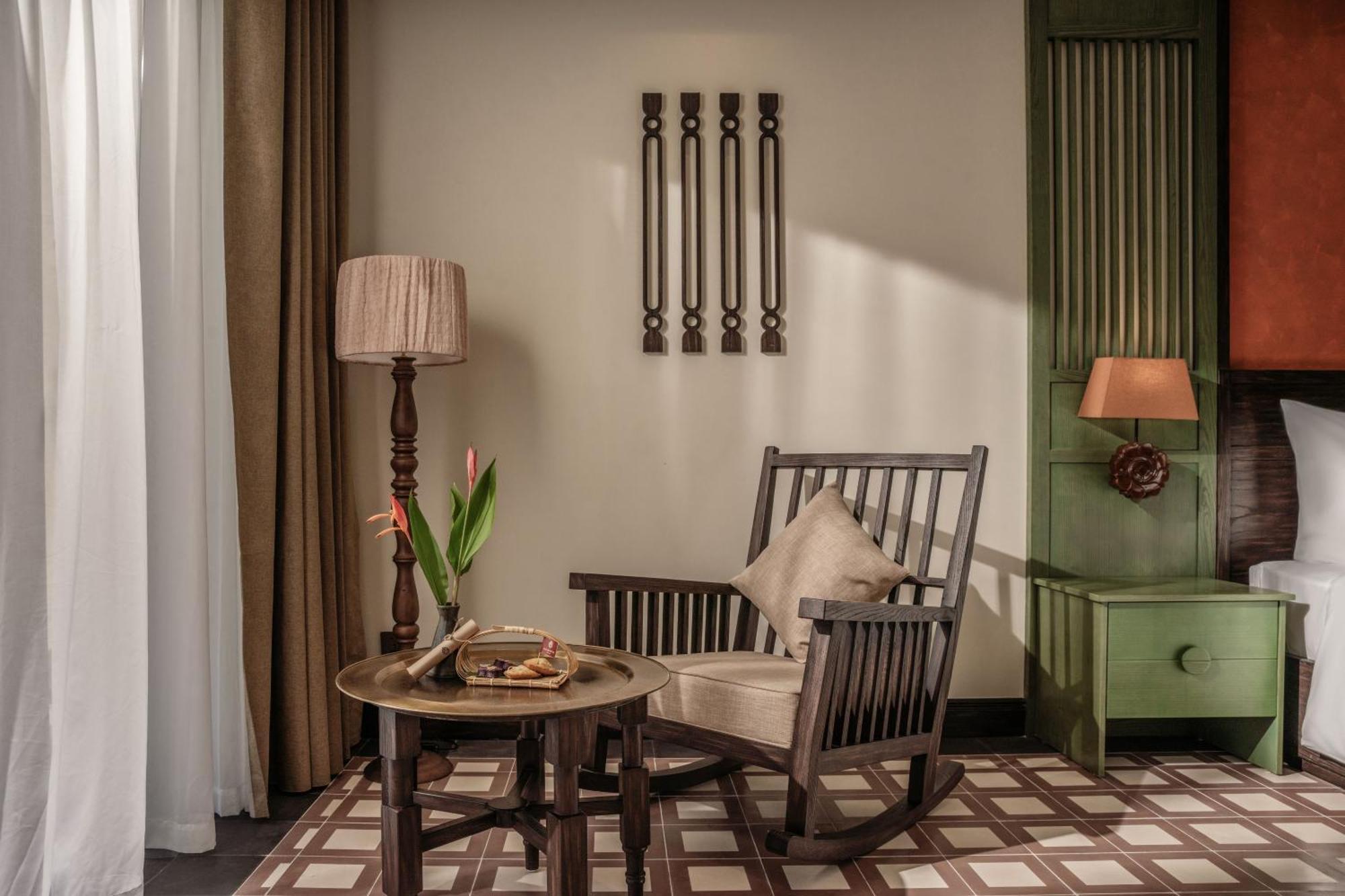 The Signature 5* Hội An