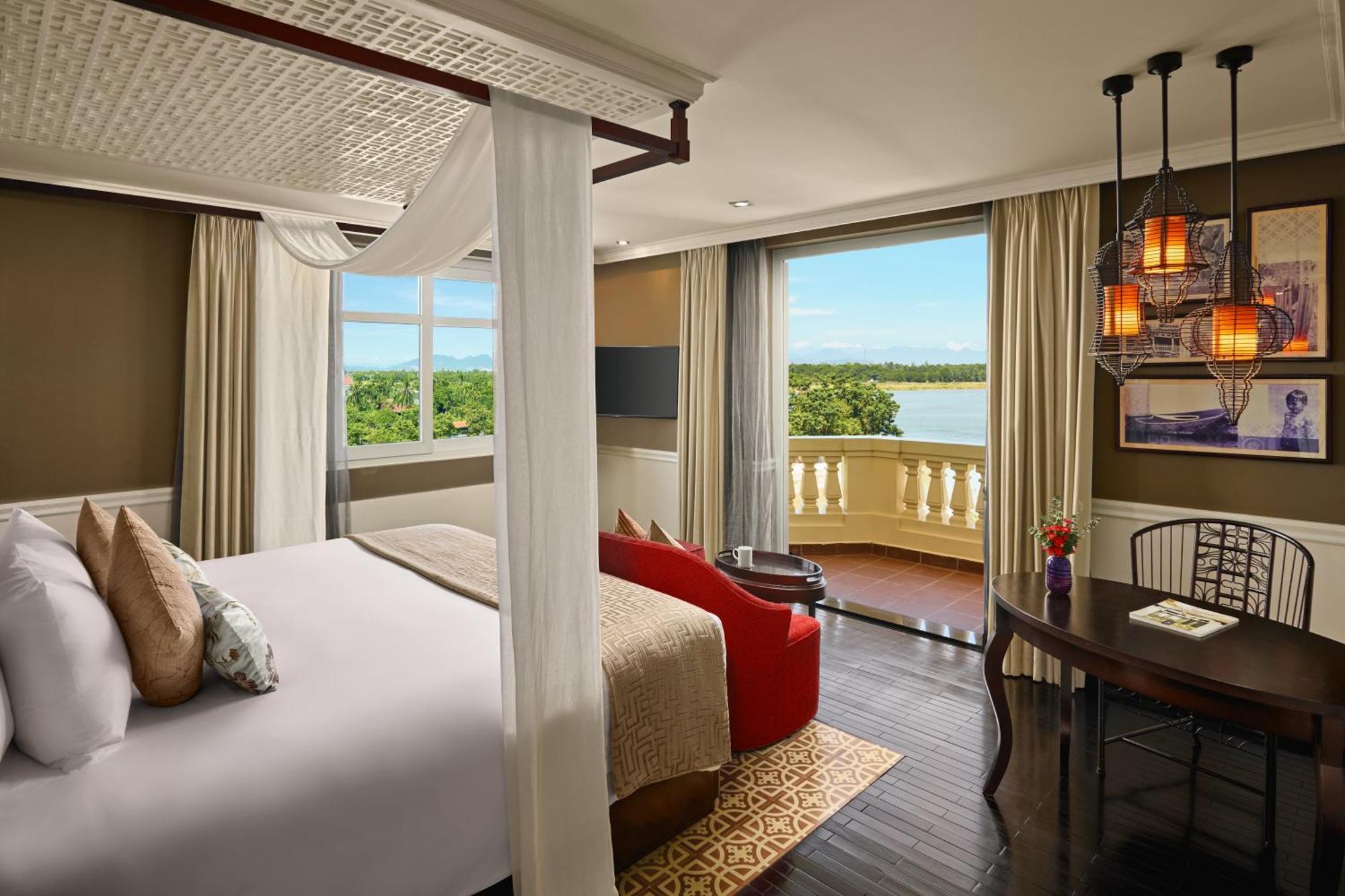 Royal - Gallery Hotel 5*