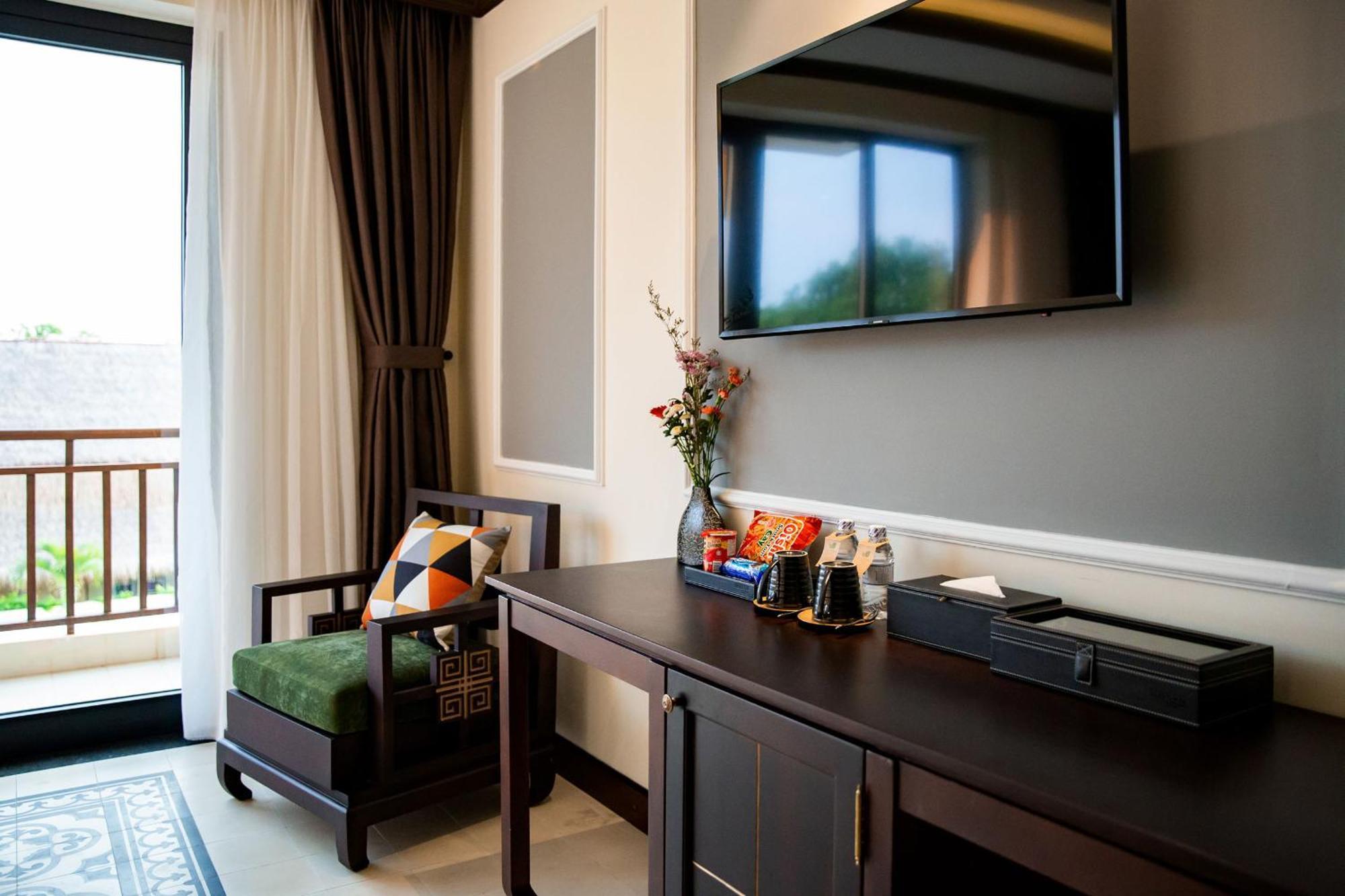 Mulberry Collection Silk Village 5* Hoi An