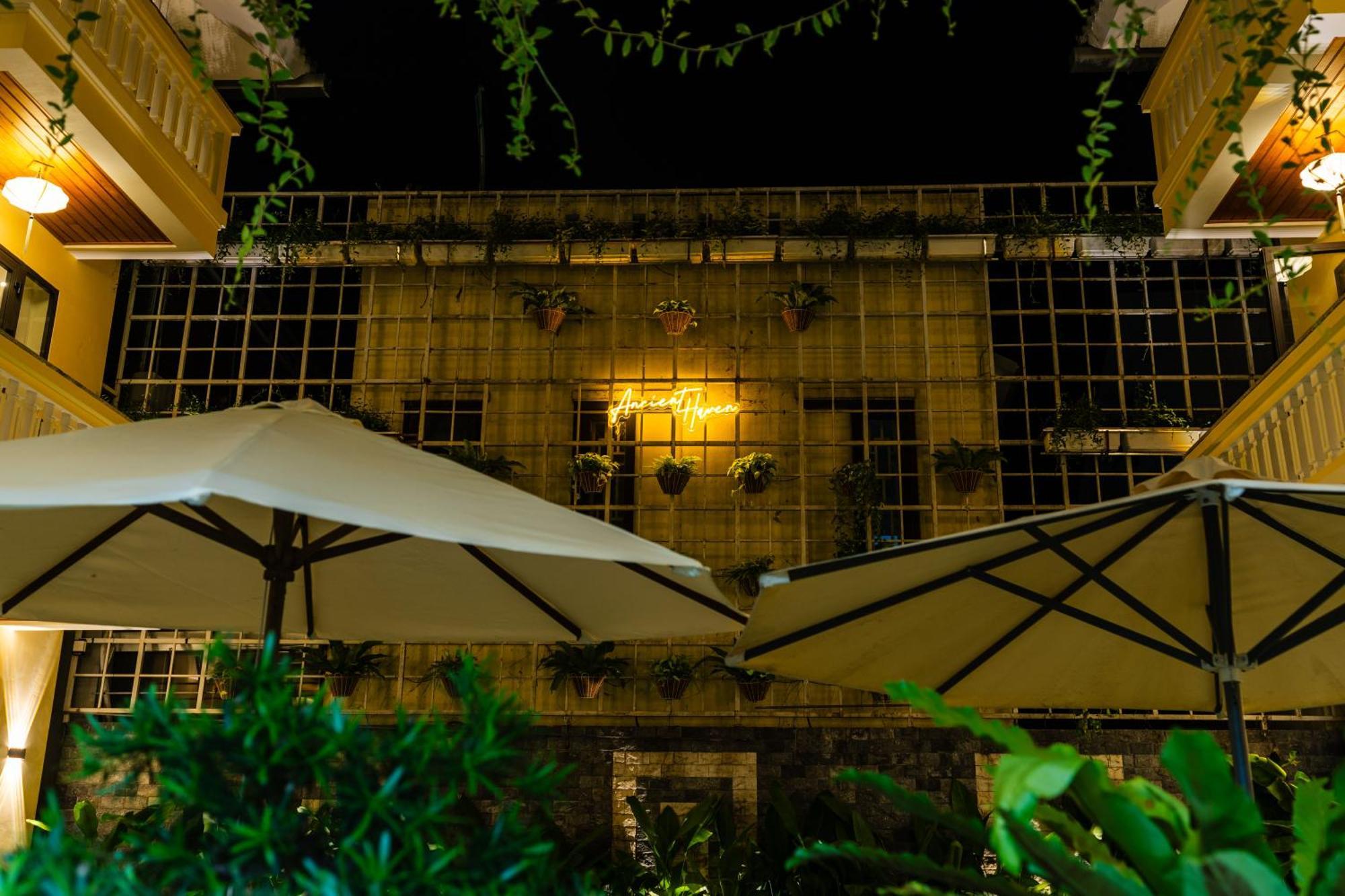 Ancient Haven Hotel 3*